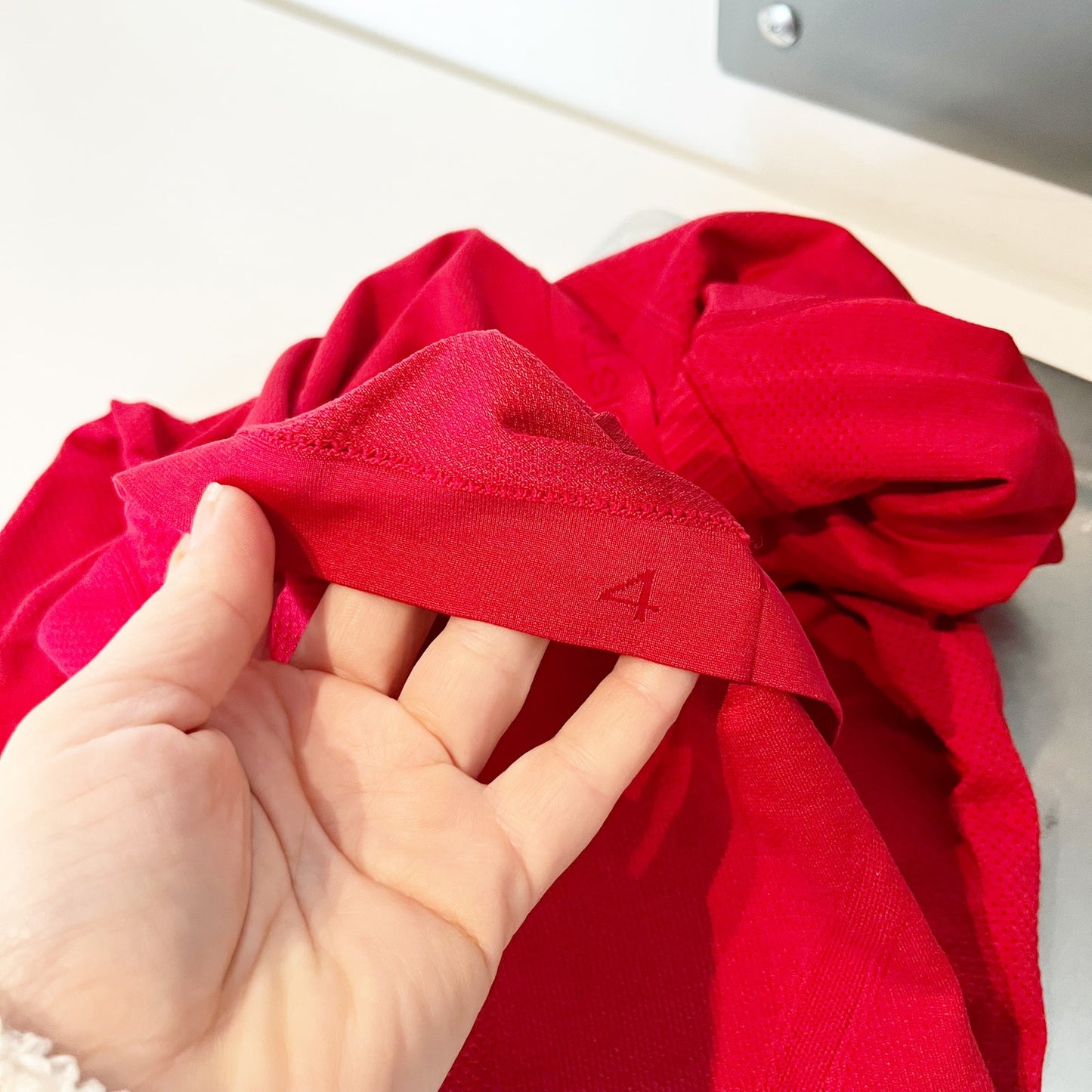 Lululemon Swiftly Tech Short Sleeve Tee Shirt Red 4