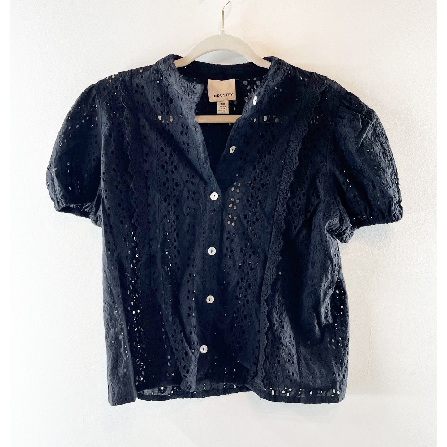 Industry 100% Cotton Eyelet Short Puff Sleeve Blouse Top Black Medium