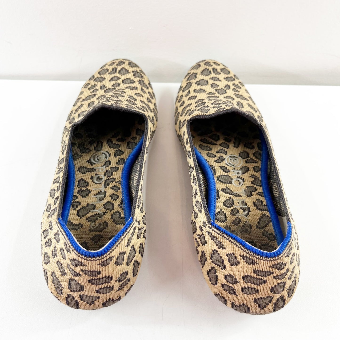 Rothys Spotted Leopard Print Slip On Round Toe Loafers Flat Tan 6.5