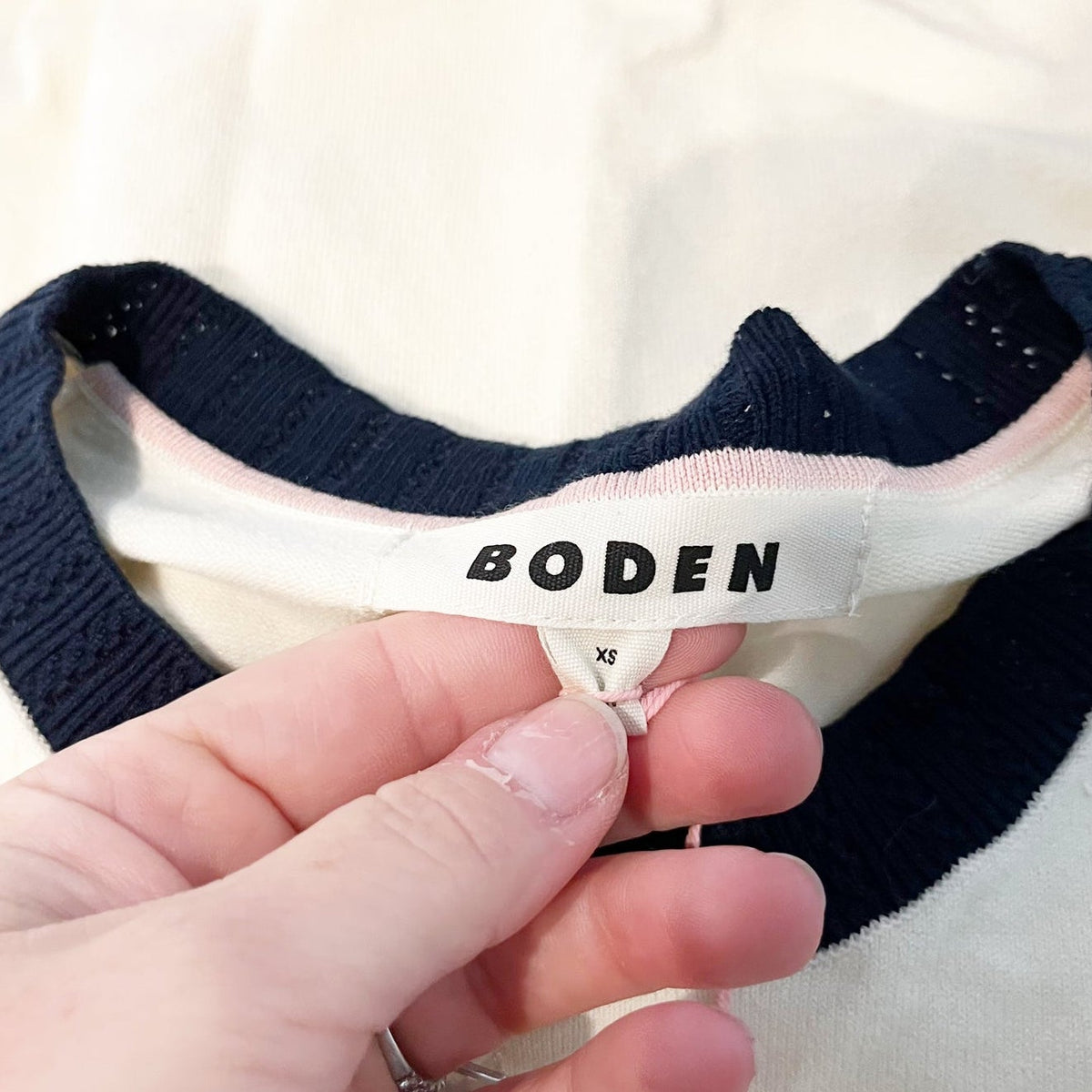 Boden Emilia Cream Blue Ringer Sweater Knit Tee Shirt Top XS