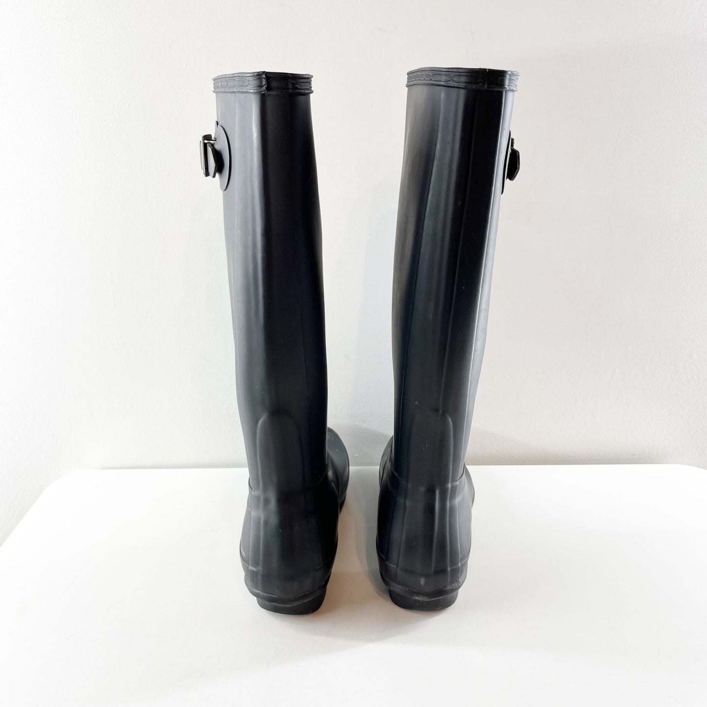 Hunter Tall Rubber Rain Boots Black 7