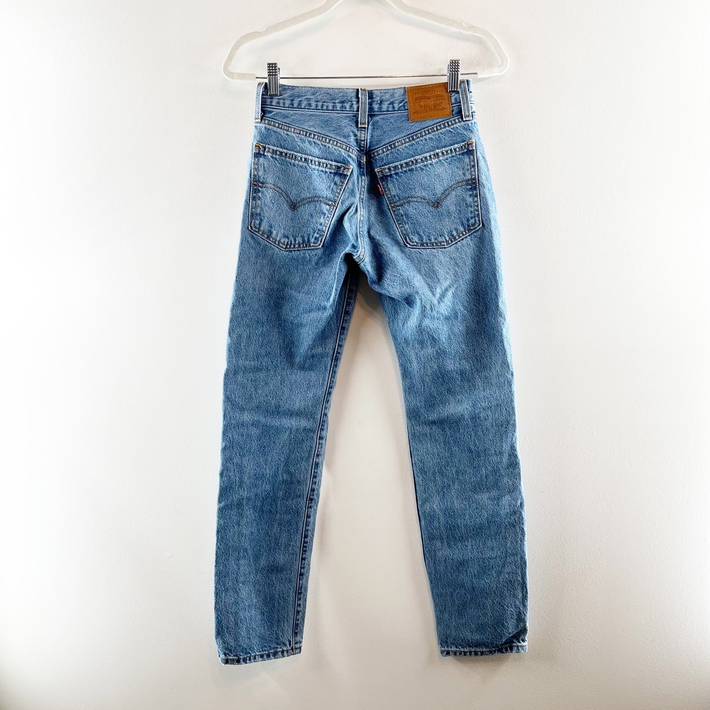 Levi's Middy Mid Rise Straight Leg Jeans Blue 24