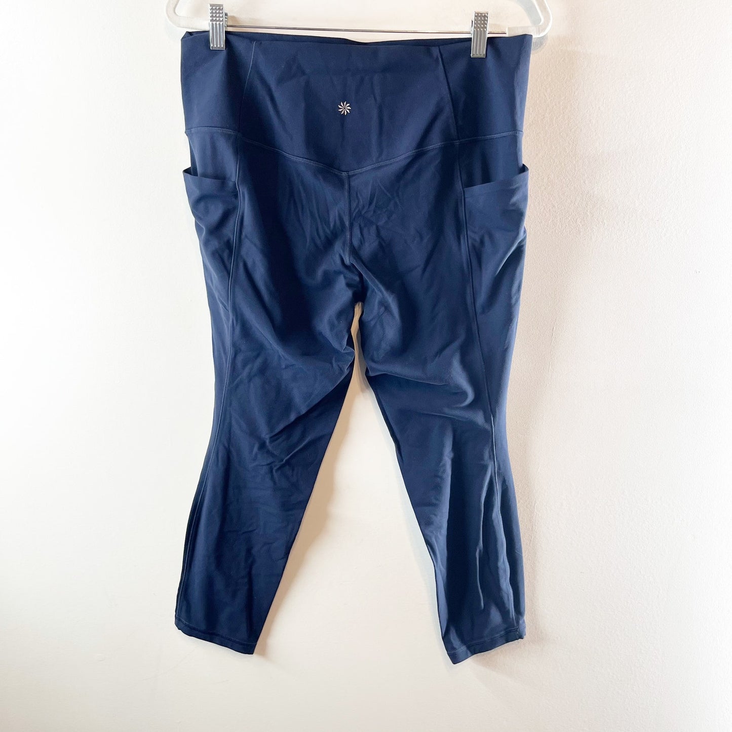 Athleta Salutation Stash Pocket Pull On 7/8 Tight Leggings Navy Blue XL