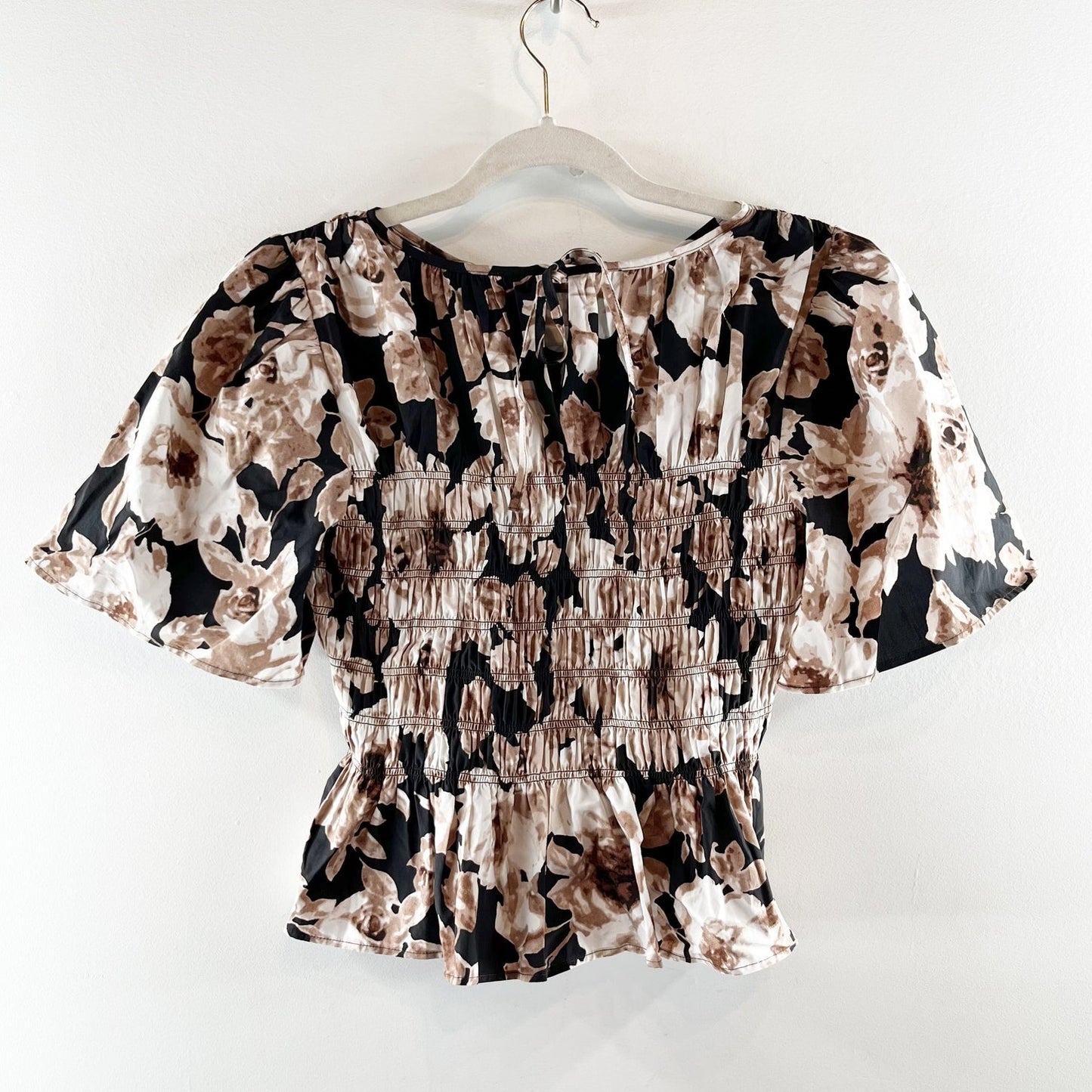 Rails Puff Short Sleeve Floral Rosie Smocked Top in Sepia Roses Black Small