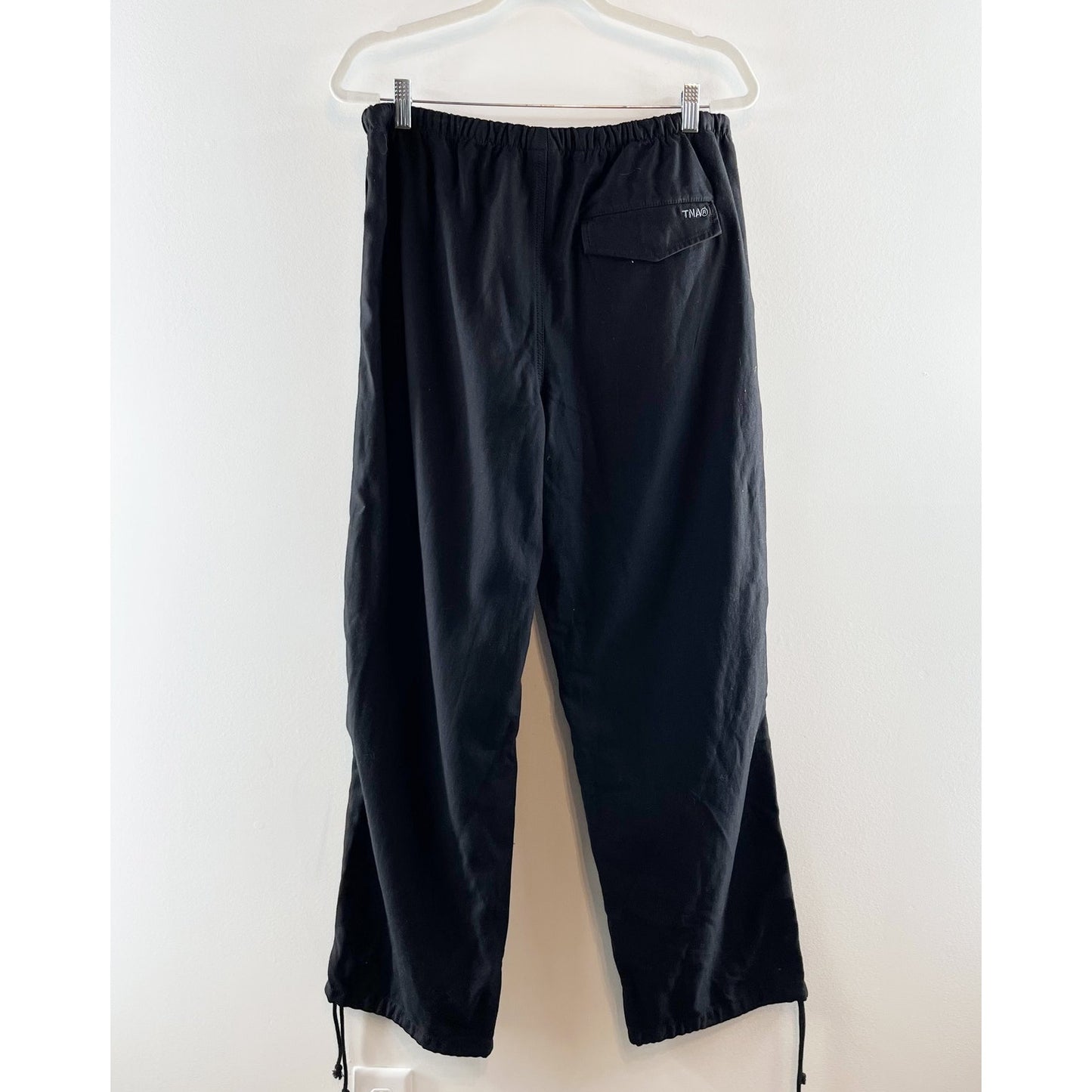 TNA Aritzia Cotton Supply High Rise Relaxed Cargo Pants Black Large