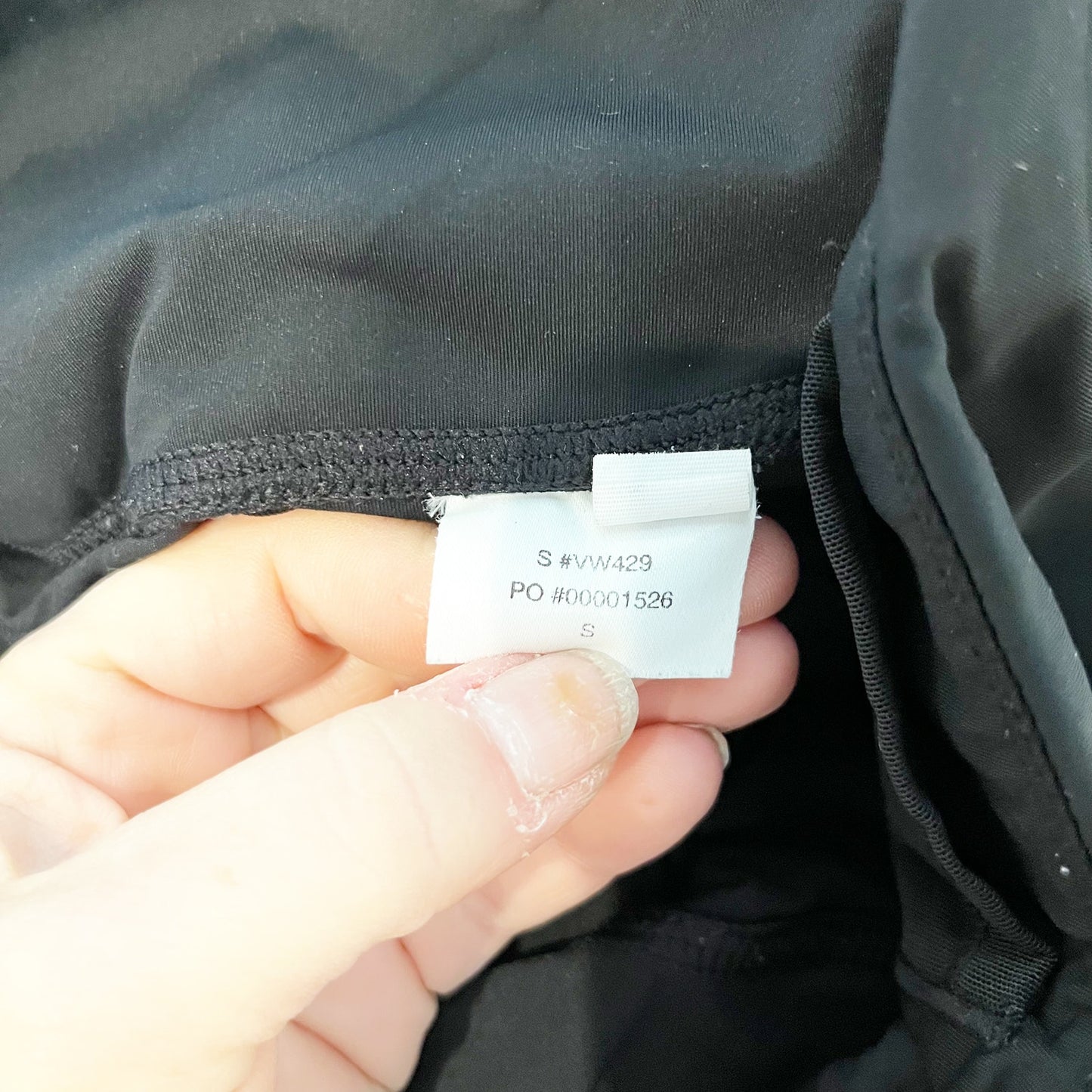 Vuori Stride Pull On High Waisted Side Pockets 7/8 Running Leggings Black Small