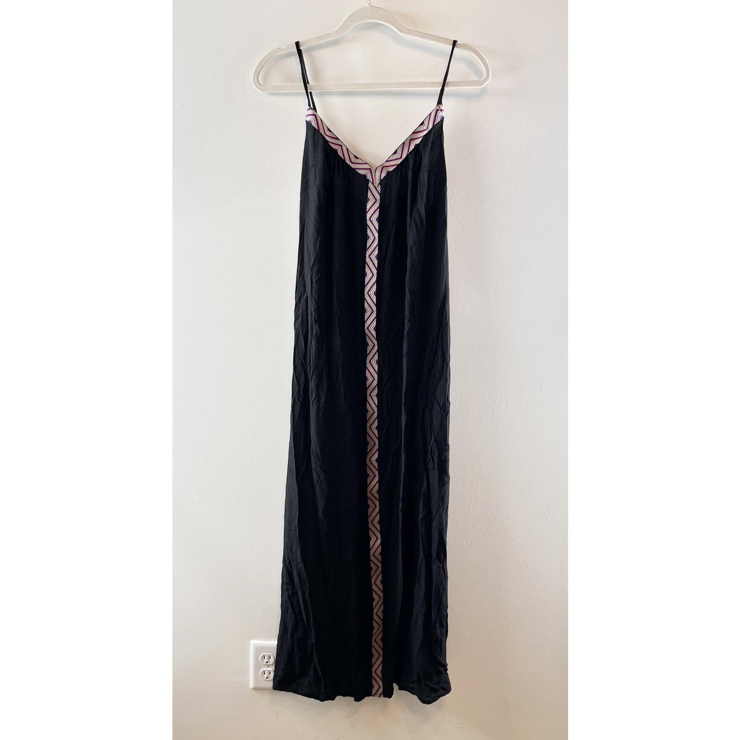 Raviya Sleeveless Spaghetti Strap V-Neck Resortwear Maxi Slip Dress Black Small