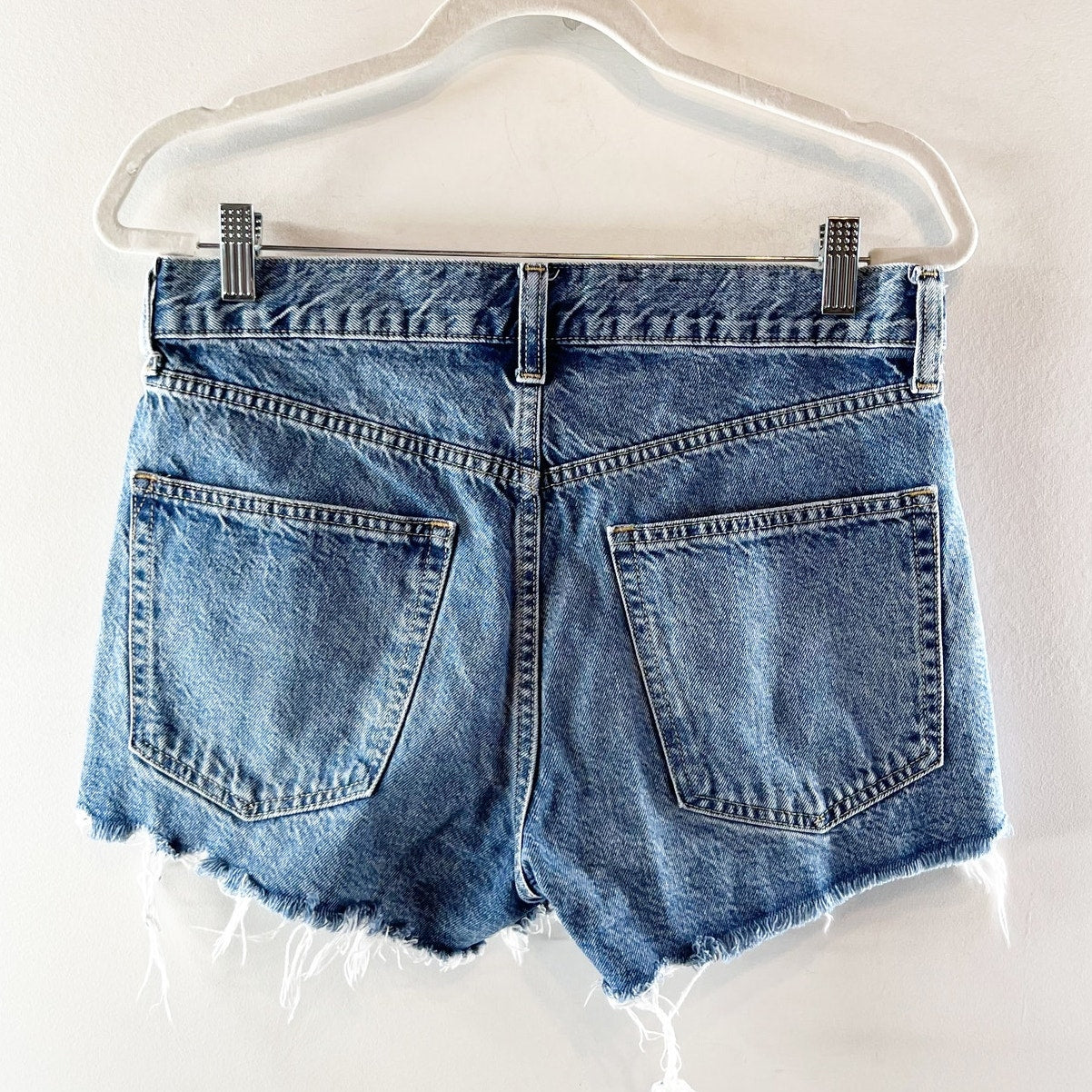 Gap Low Stride Frayed Hem Denim Cut-Off Jean Shorts Medium Indigo 27 Petie