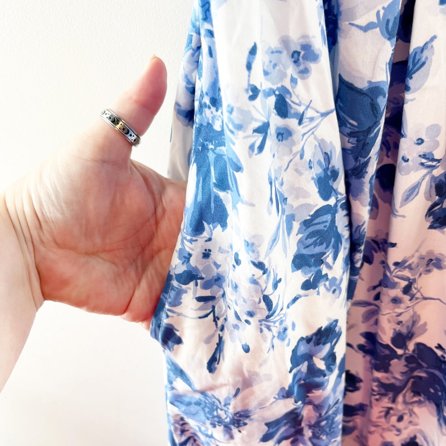 Abercrombie & Fitch Emerson Short Puff Sleeve Square Neck Floral Midi Dress Blue