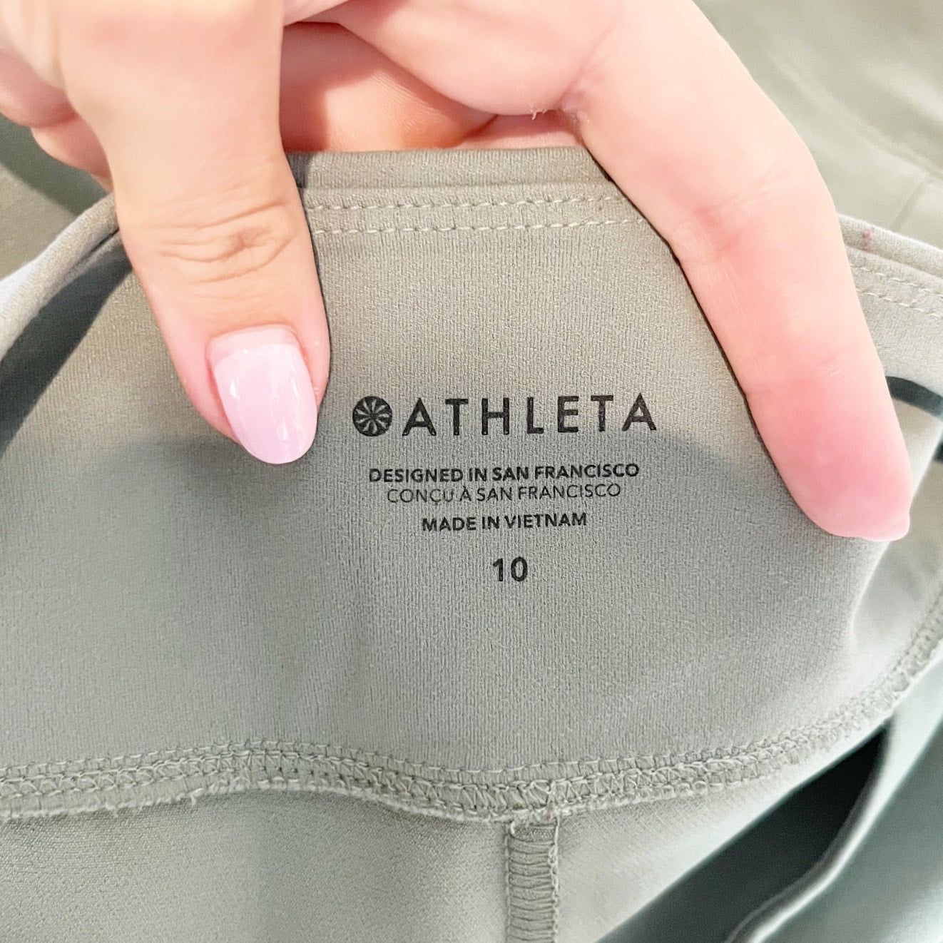 Athleta Endless High Rise Tapered Ankle Pants Cacti Green 10