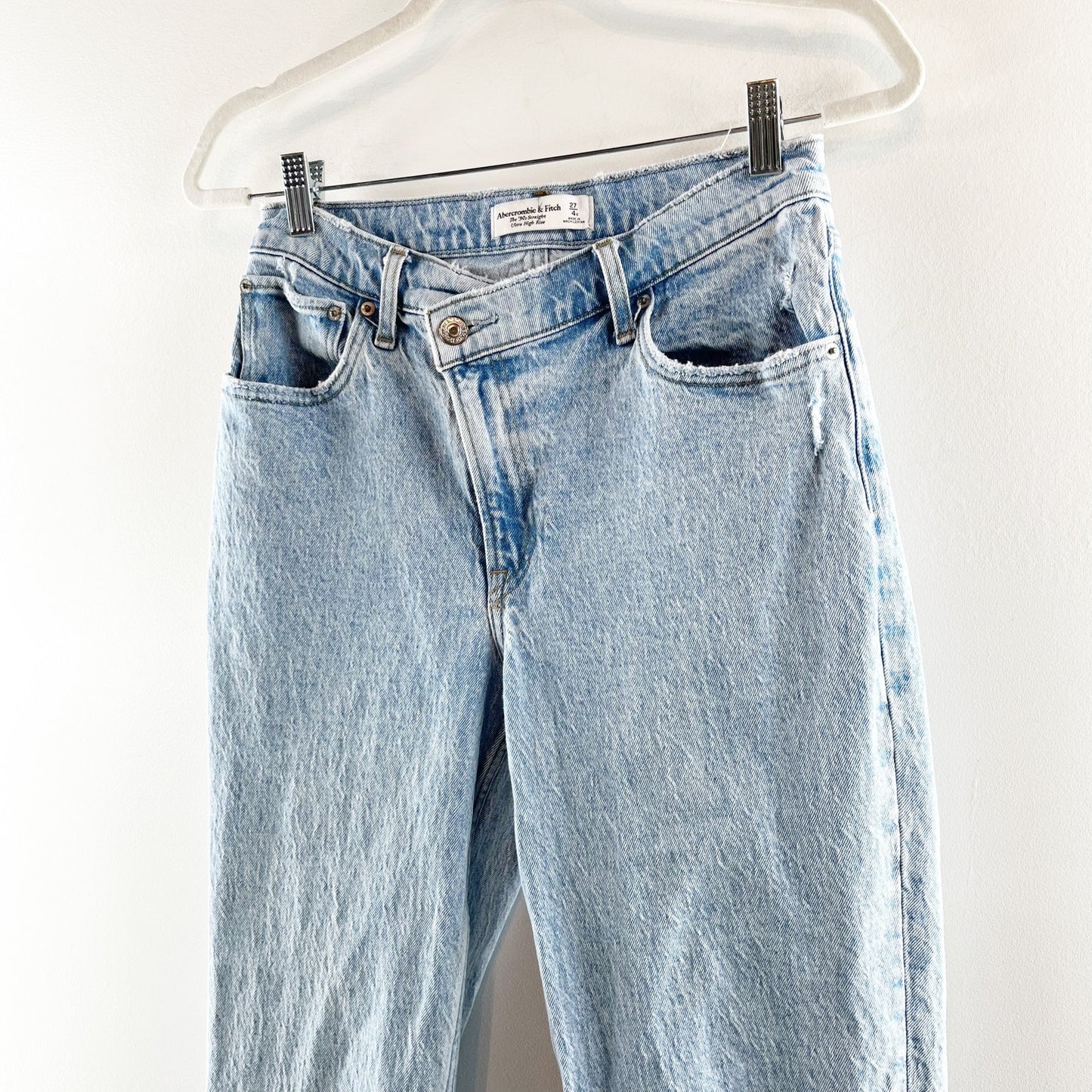 Abercrombie '90s Straight Ultra High Rise Crossover Waist Jeans Blue 4 P