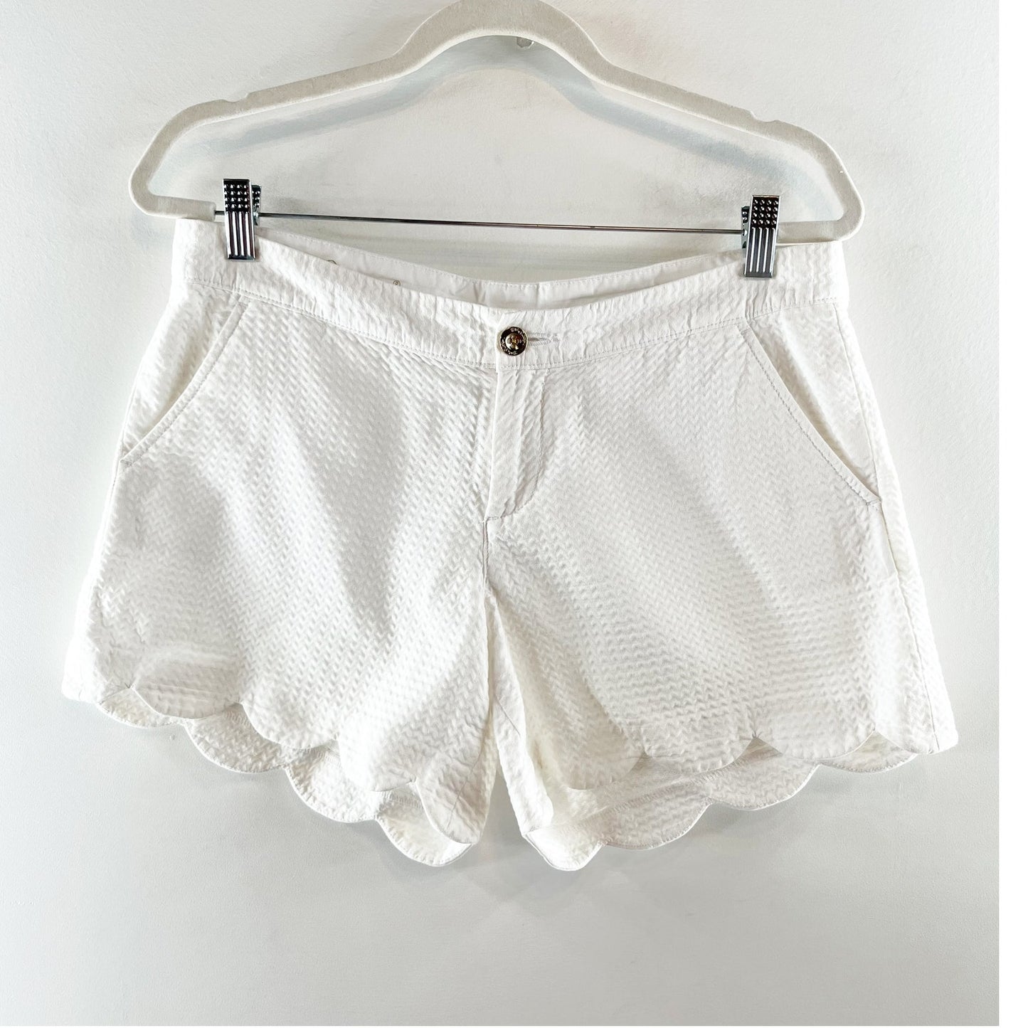 Lilly Pulitzer Buttercup Mid Rise Scalloped Hem Shorts White 6