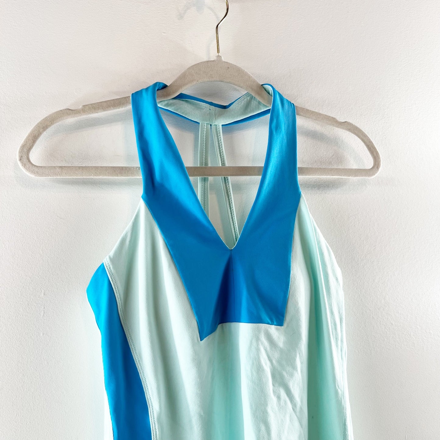 Lululemon Open Soul Tank Top Aquamarine / Beach Blanket Blue / Aquamarine US 6