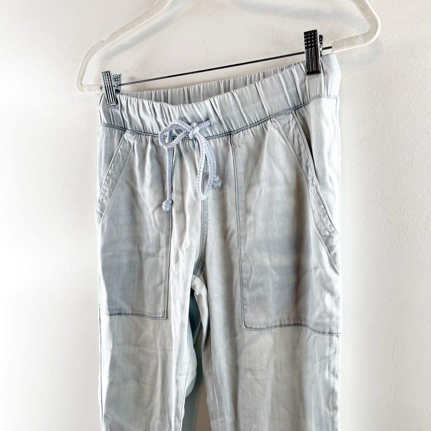 Cloth & Stone High Rise Lightweight Chambray Jogger Pants Blue XS