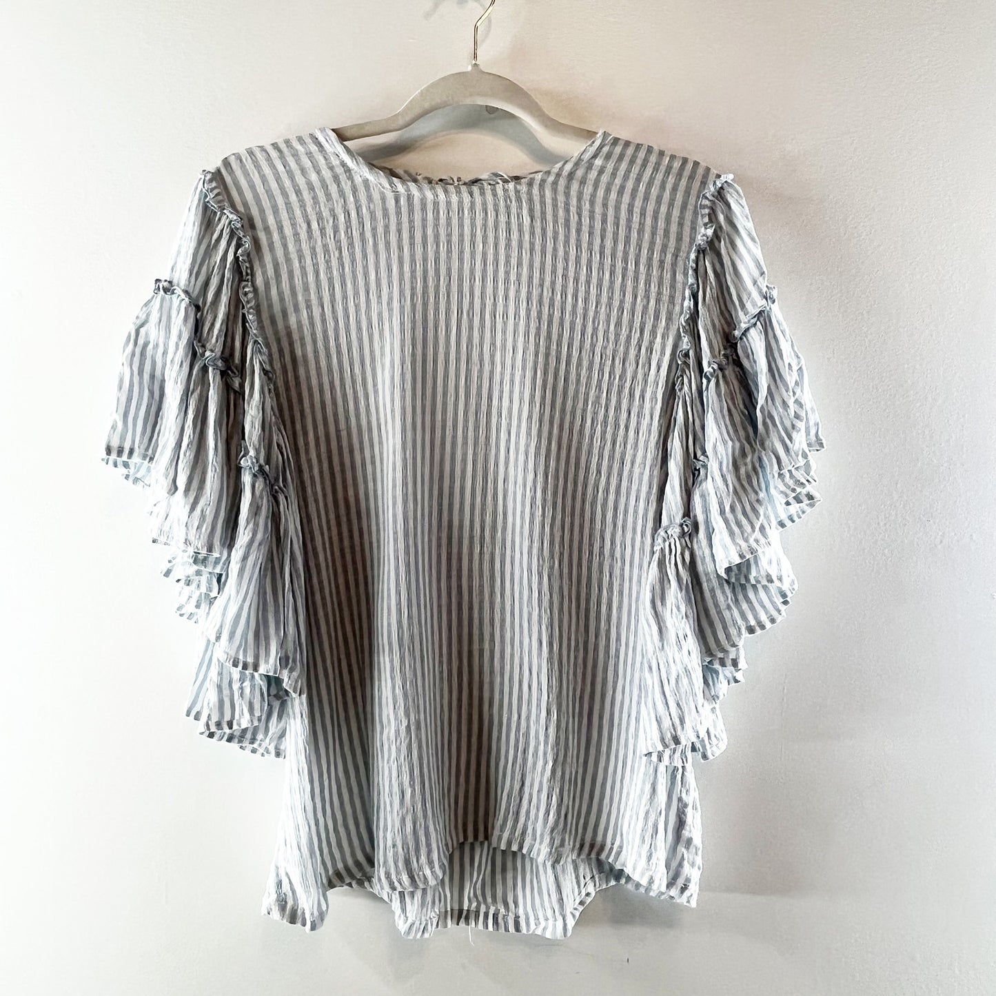 Pilcro Anthropologie Striped Short Ruffle Sleeve Blouse Top Blue White