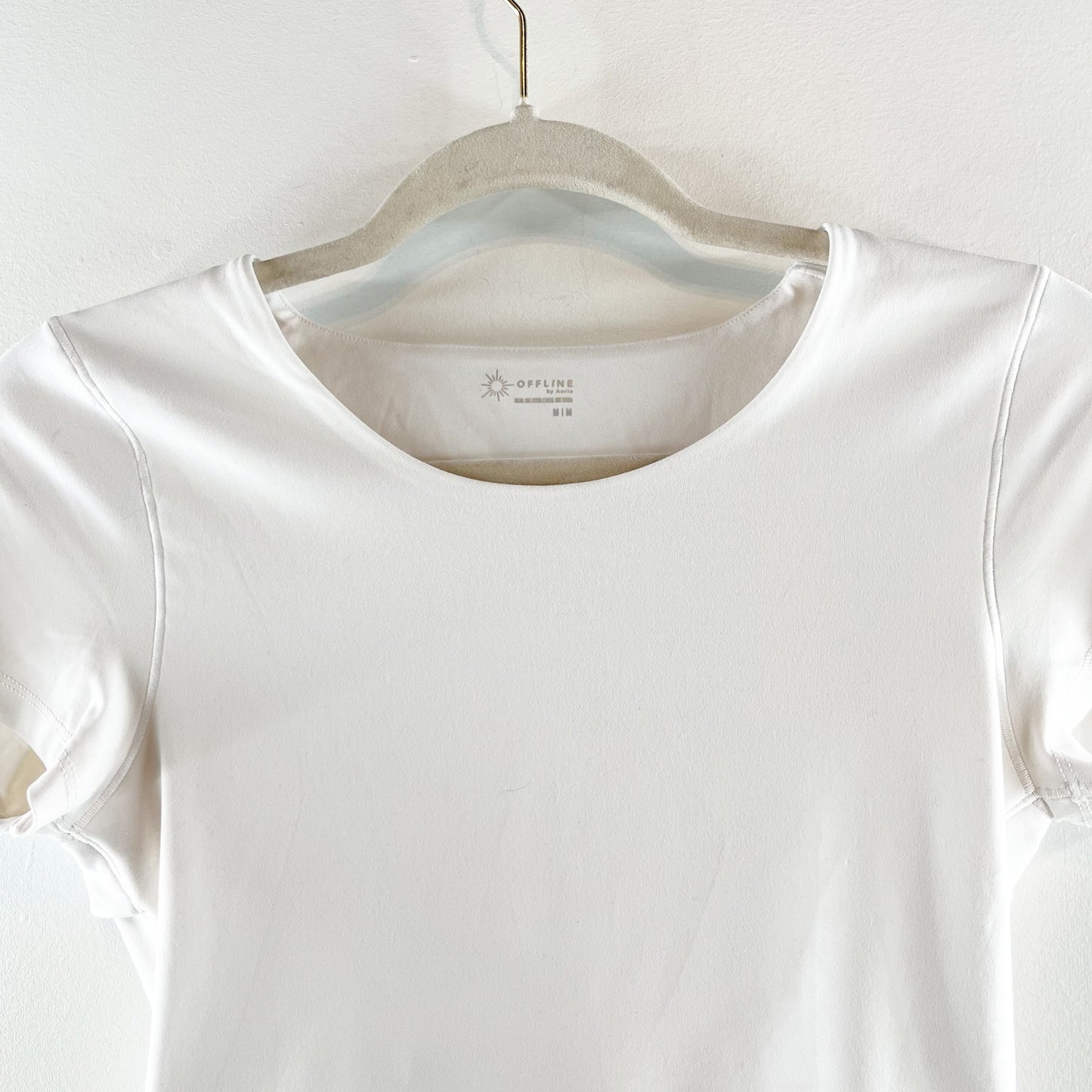 OFFLINE By Aerie Real Me Xtra Twist Back Short Sleeve Cropped Tee White Medium