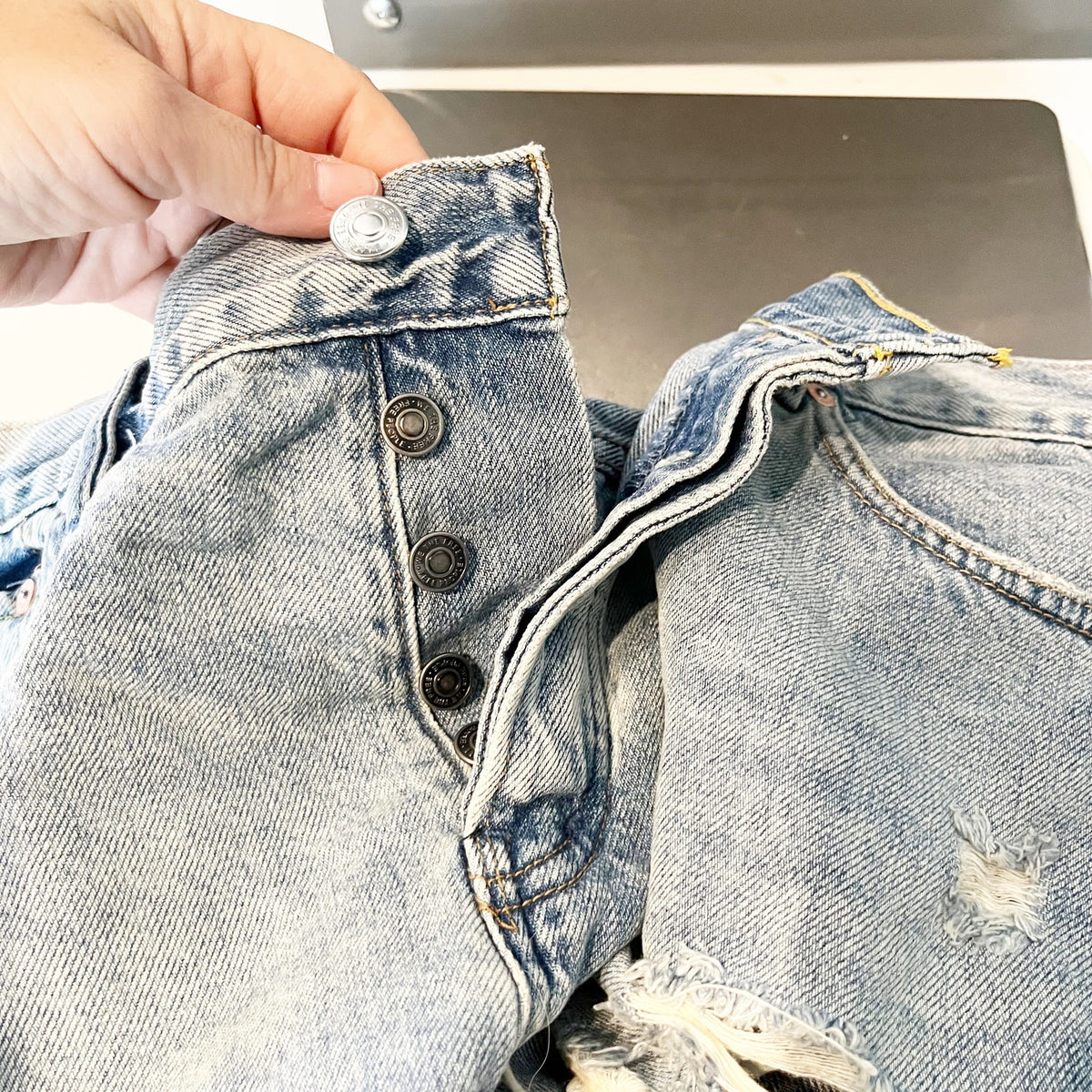 Free People Loving Good Vibrations Distressed Cutoff Denim Shorts Blue 31