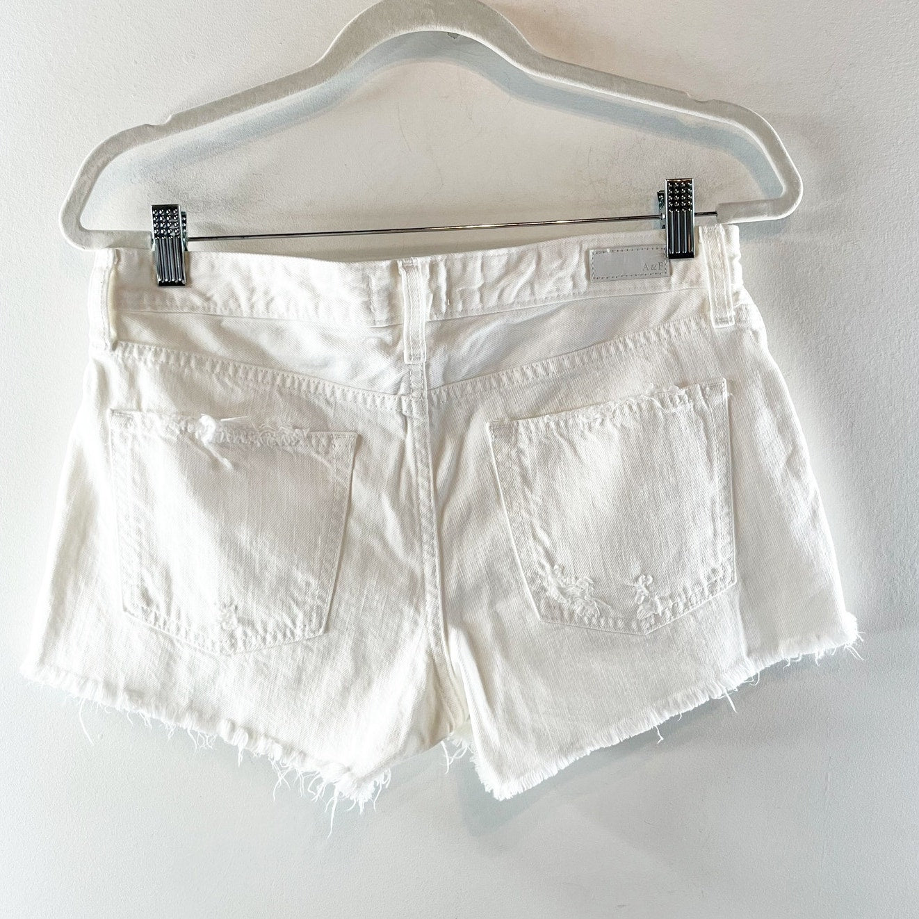 Abercrombie & Fitch Harper Low Rise Frayed Hem Denim Jean Shorts White 27 / 4