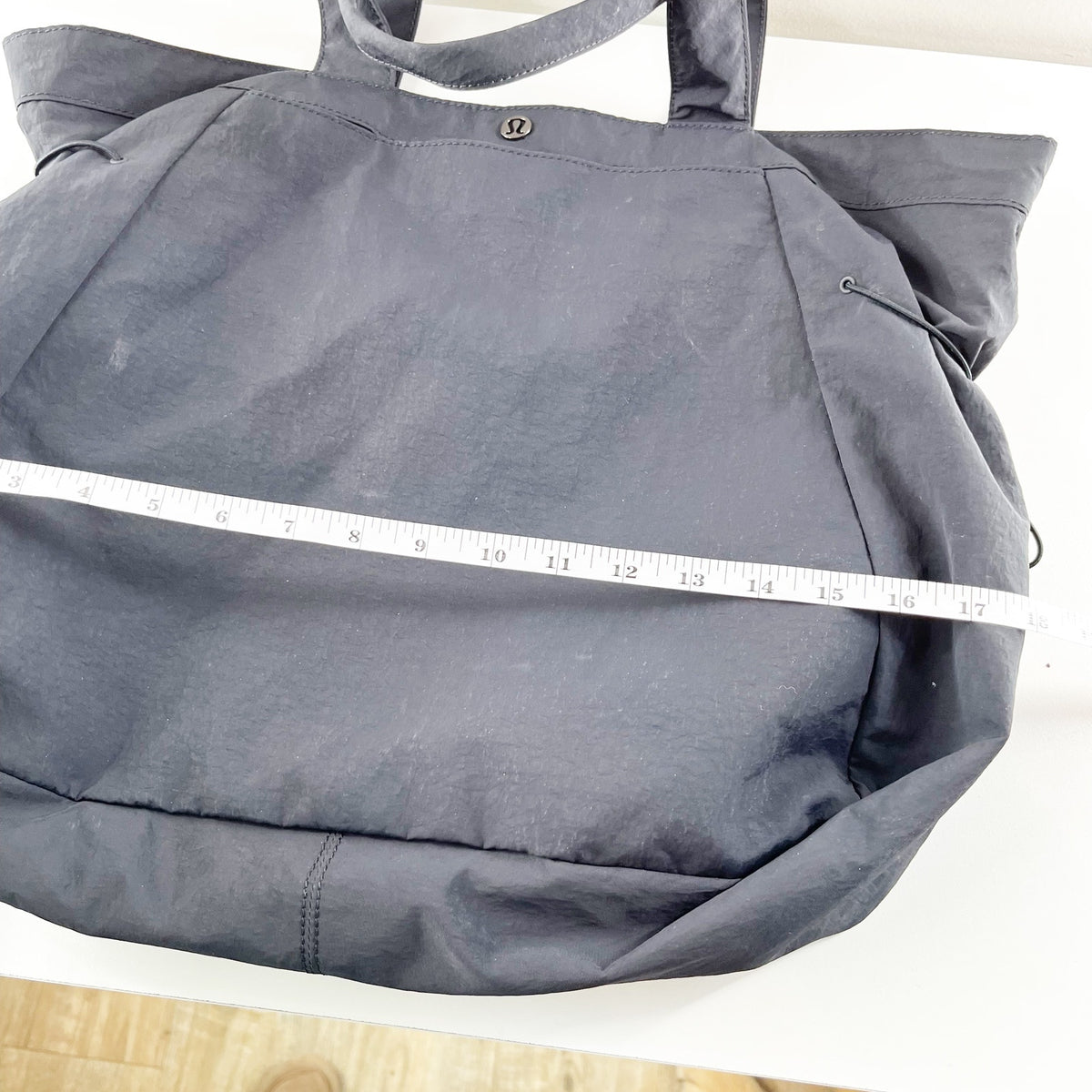 Lululemon Side Cinch Shopper Bag Tote Black