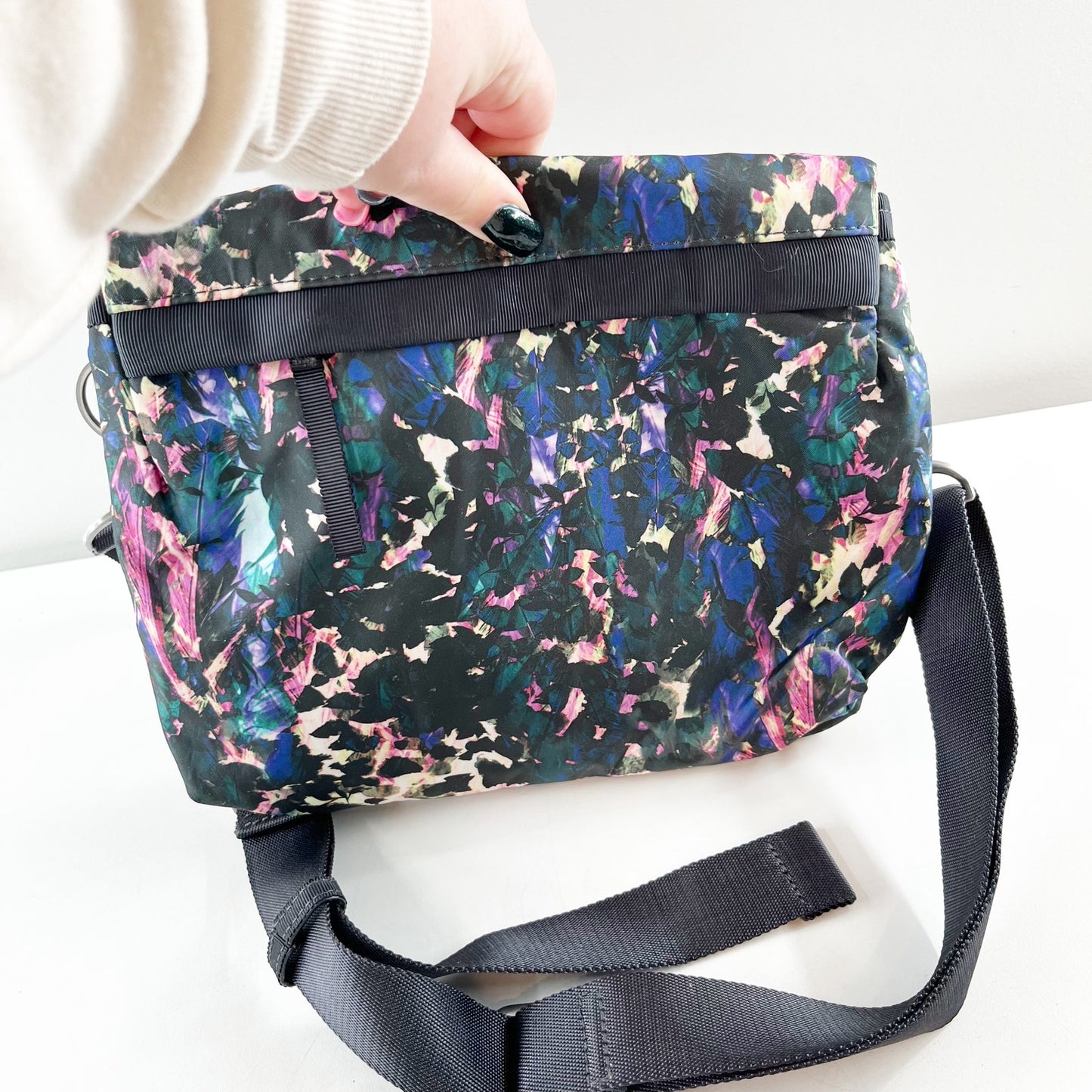 Lululemon Party Om Floral Backdrop Crossbody Waist Bag Black Multi Deep Coal