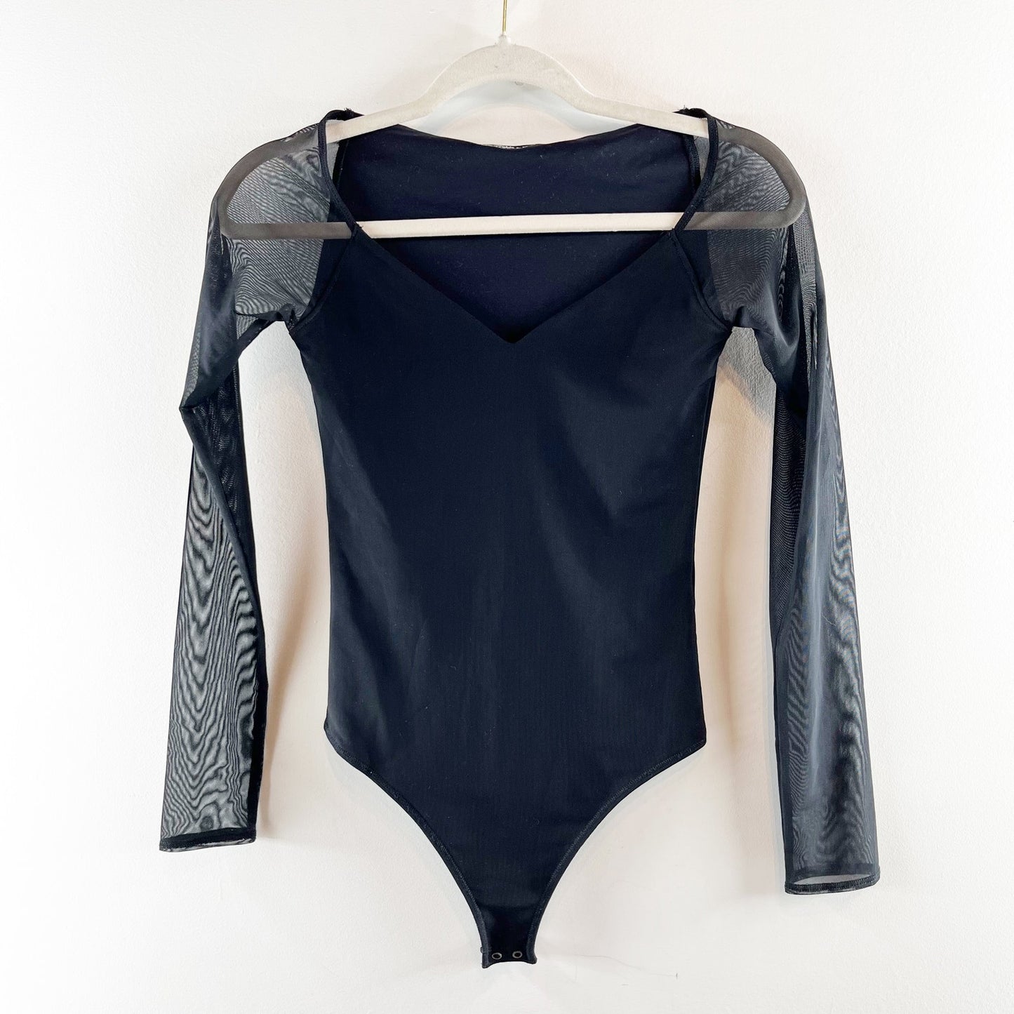 Abercrombie & Fitch Sheer Long Sleeve Sweetheart Neck Bodysuit Black XS