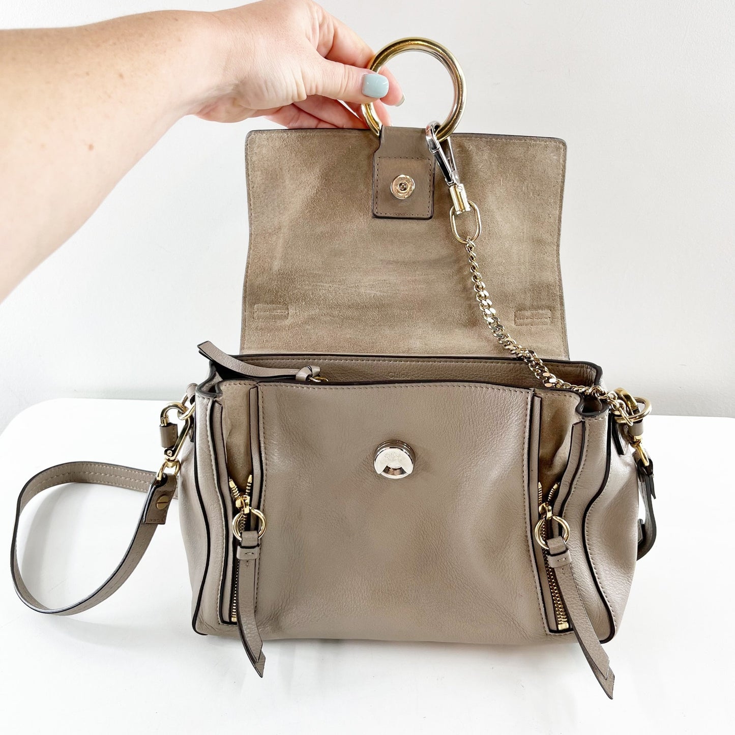 Chloé Faye Leather Crossbody Day Bag Purse Motty Grey
