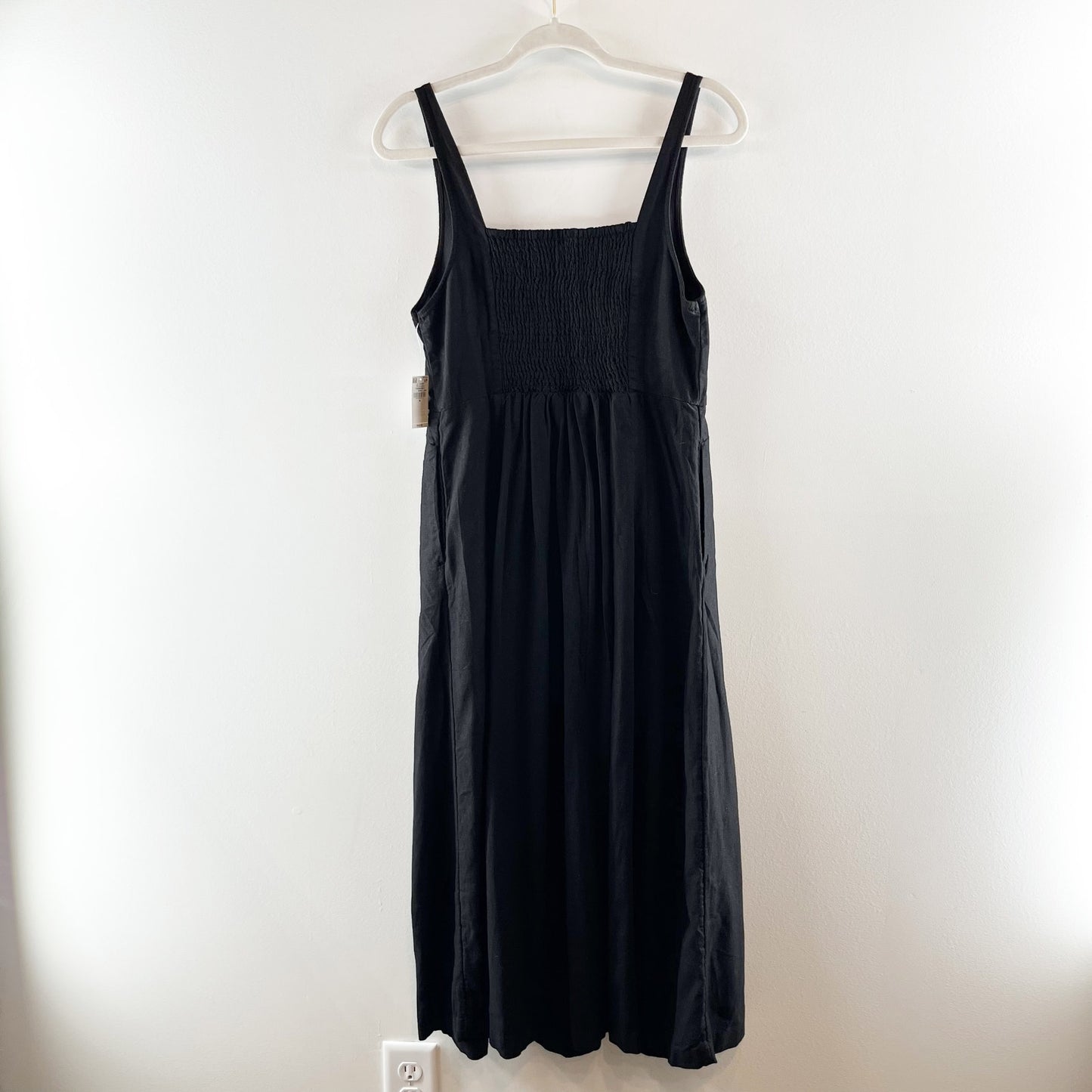 Old Navy Sweetheart Neckline Linen Blend Midi Dress Black Medium
