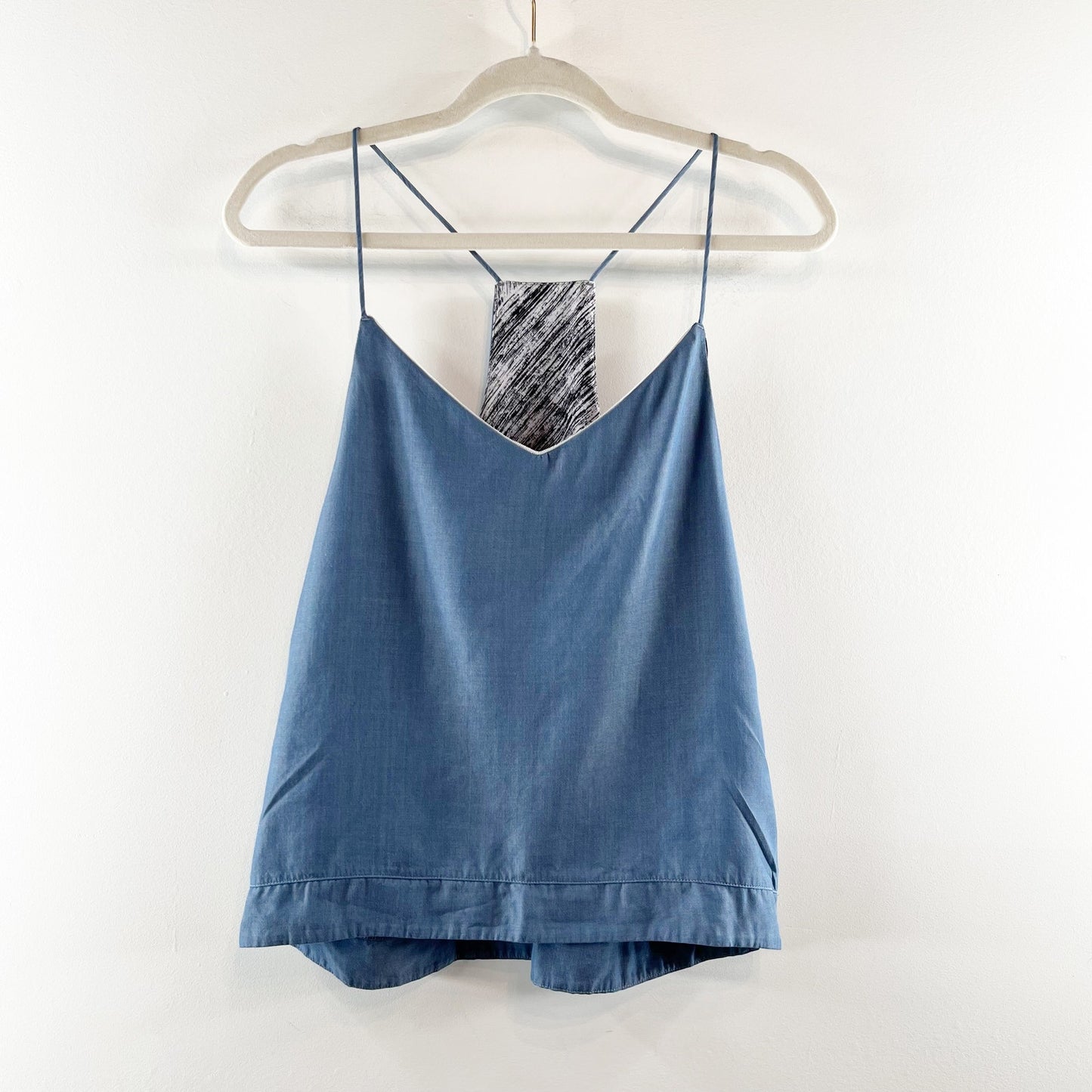 Lululemon Wake & Flow Racerback Tank Top Camisole Blue Denim Small