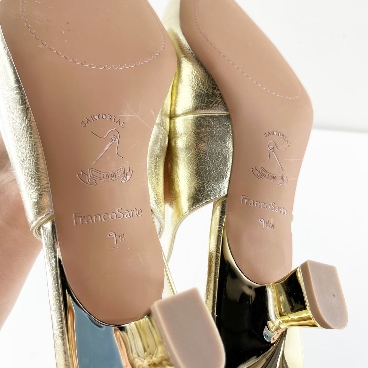 Franco Sarto Jaden Leather Pointed Toe Slingback Kitten Heels Platino Gold 9