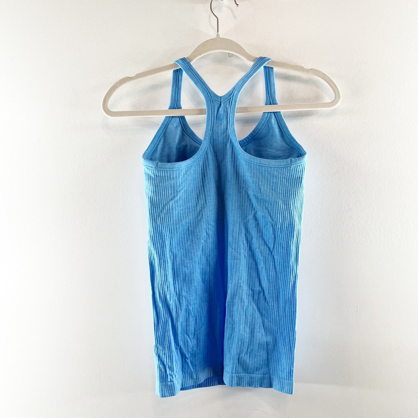 Lululemon Ebb to Street Tank Top Light Support B/C Cup Cornflower Blue 6