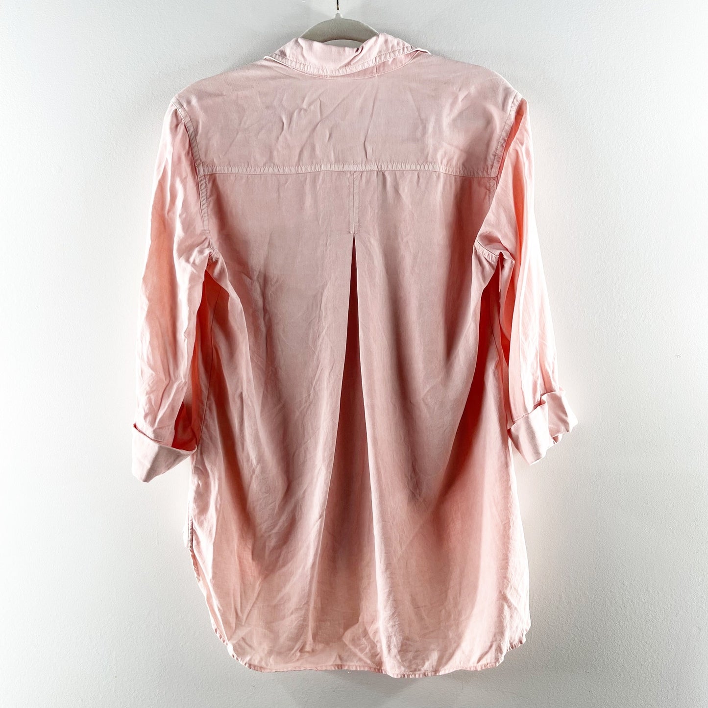 Cloth & Stone Tencel Lycocel Long Sleeve Curved Hem Button Up Shirt Pink Small