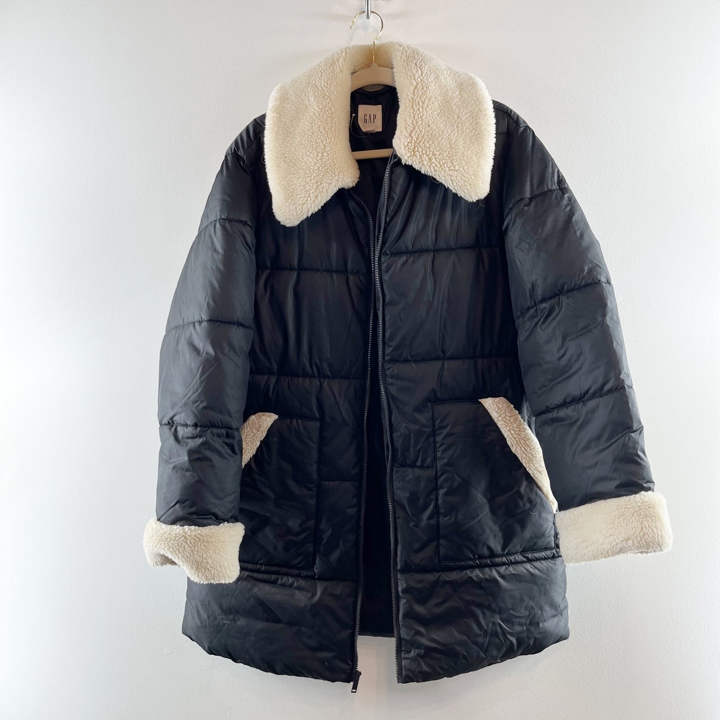 GAP Relaxed Cold Control Long Sherpa Puffer Coat Jacket Black Large