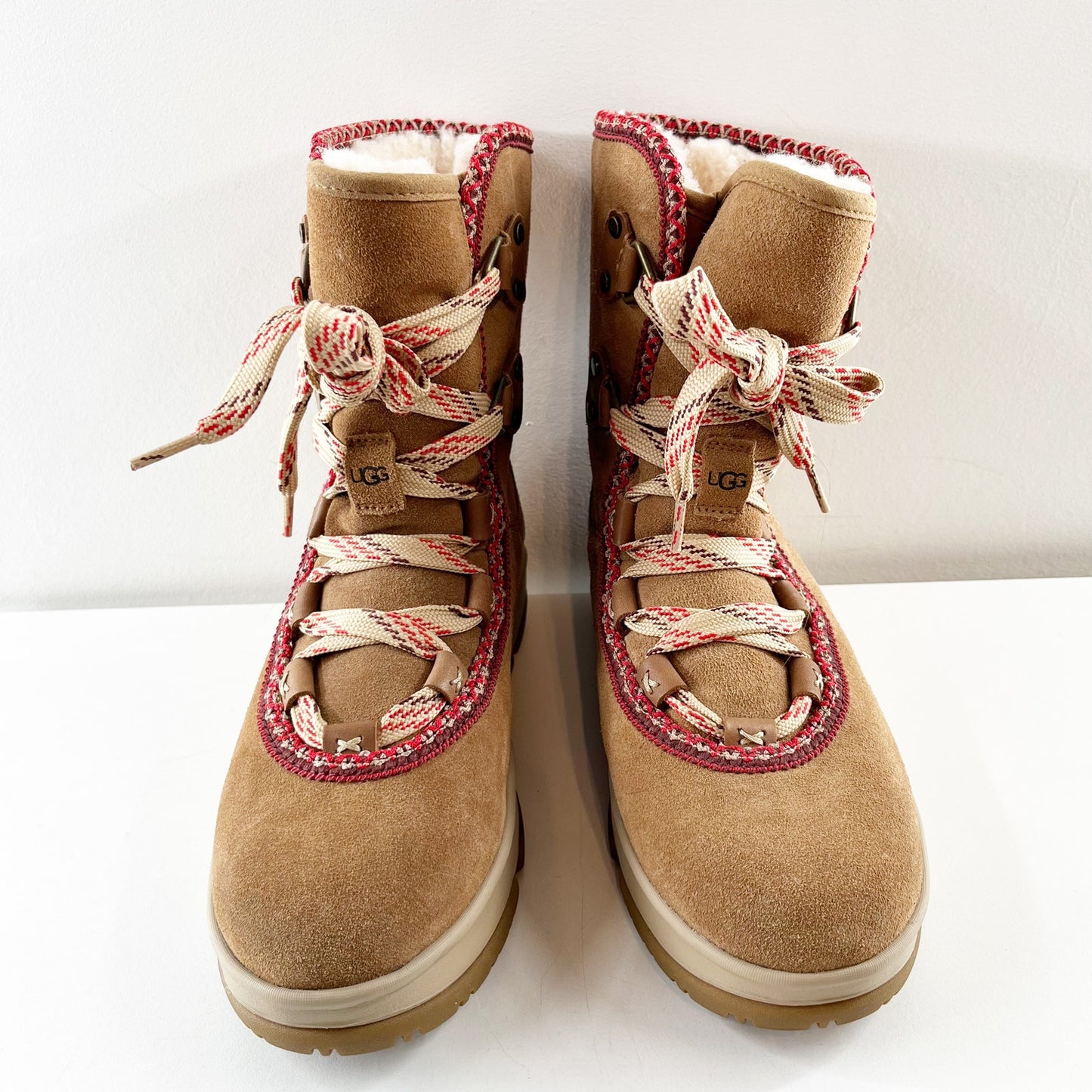 UGG Classic Winter Hiker Hi Boots Chestnut Brown 9.5