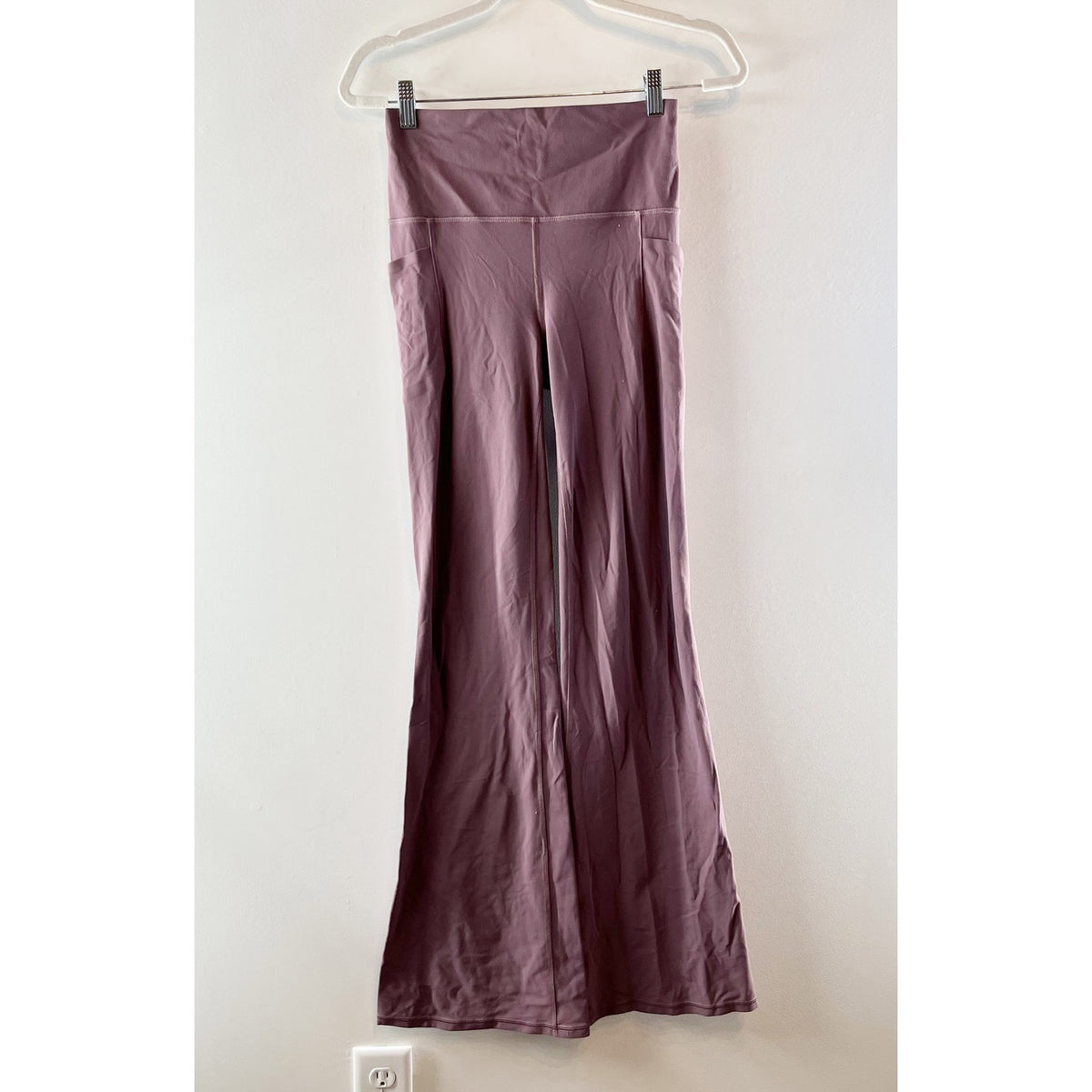 Athleta Salutation Stash Flare Leggings High Rise Damask Mauve Purple Small