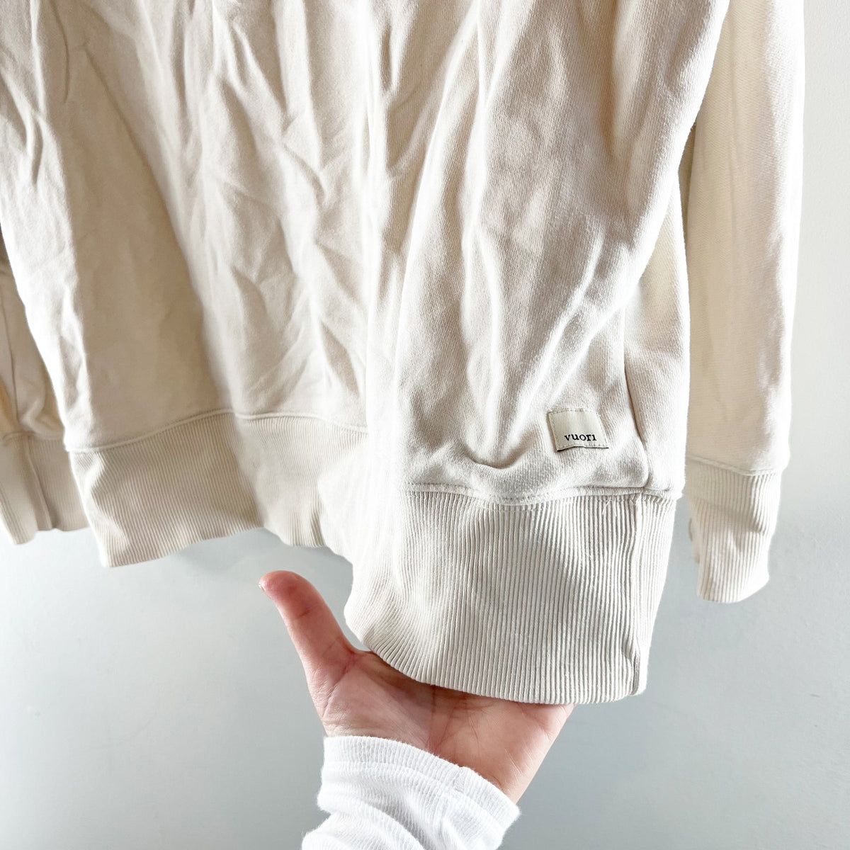 Vuori Sedona Weekender Crew Pullover Sweatshirt Bone Cream Ivory Small