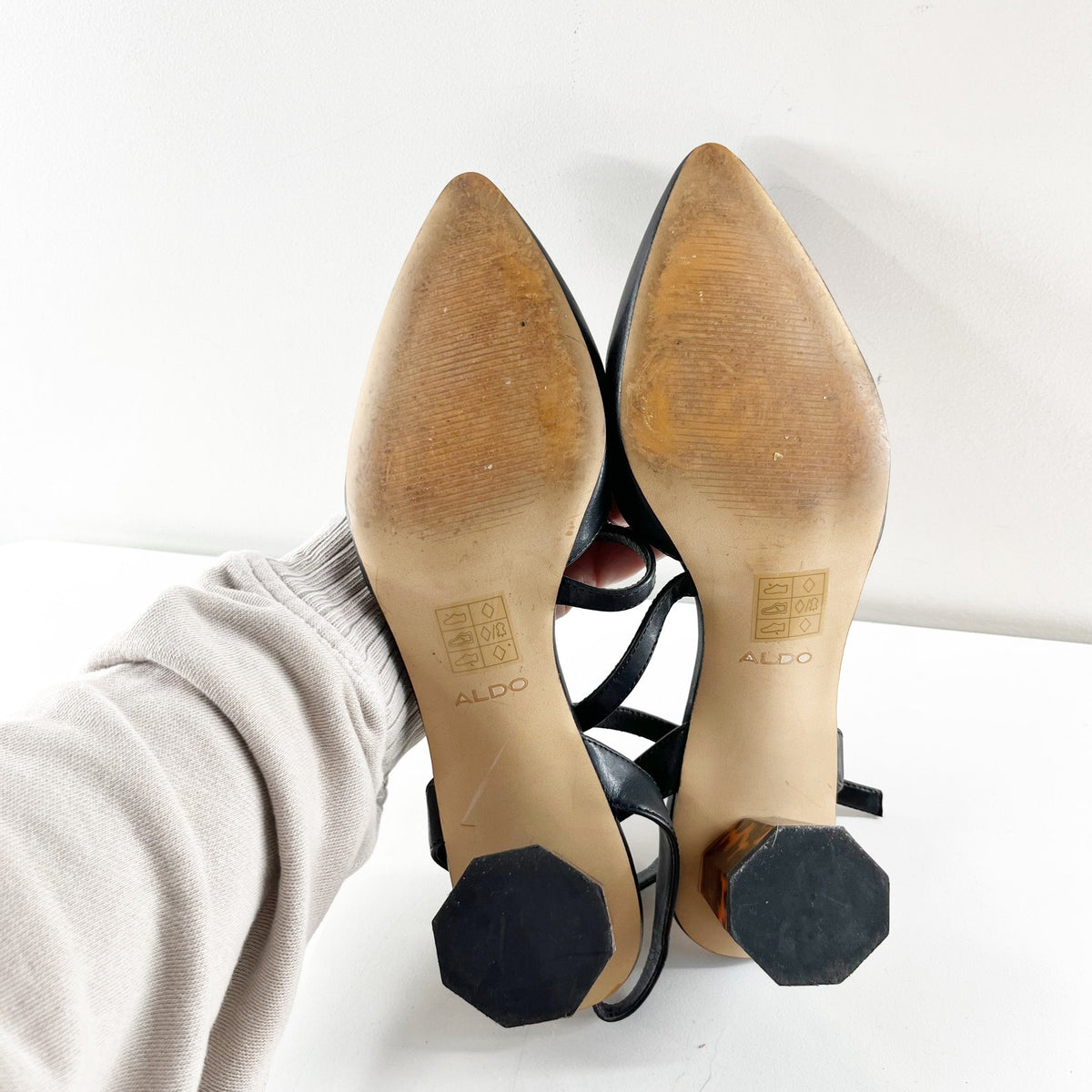 Aldo Gwelissa Tortoise Block Heel Leather Pointed Toe Pumps Black 10