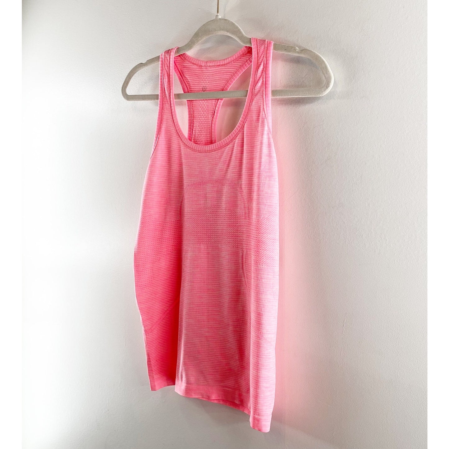 Lululemon Run: Swiftly Tech Racerback Tank Top Heathered Neon Pink 6