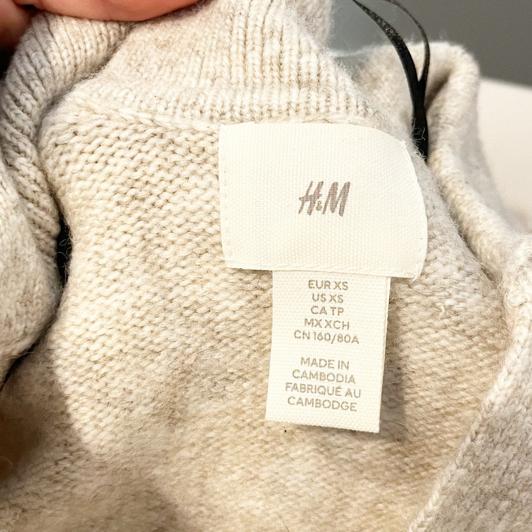 H&M Fine Knit Long Sleeve Polo Collared Pullover Sweater Tan Beige XS