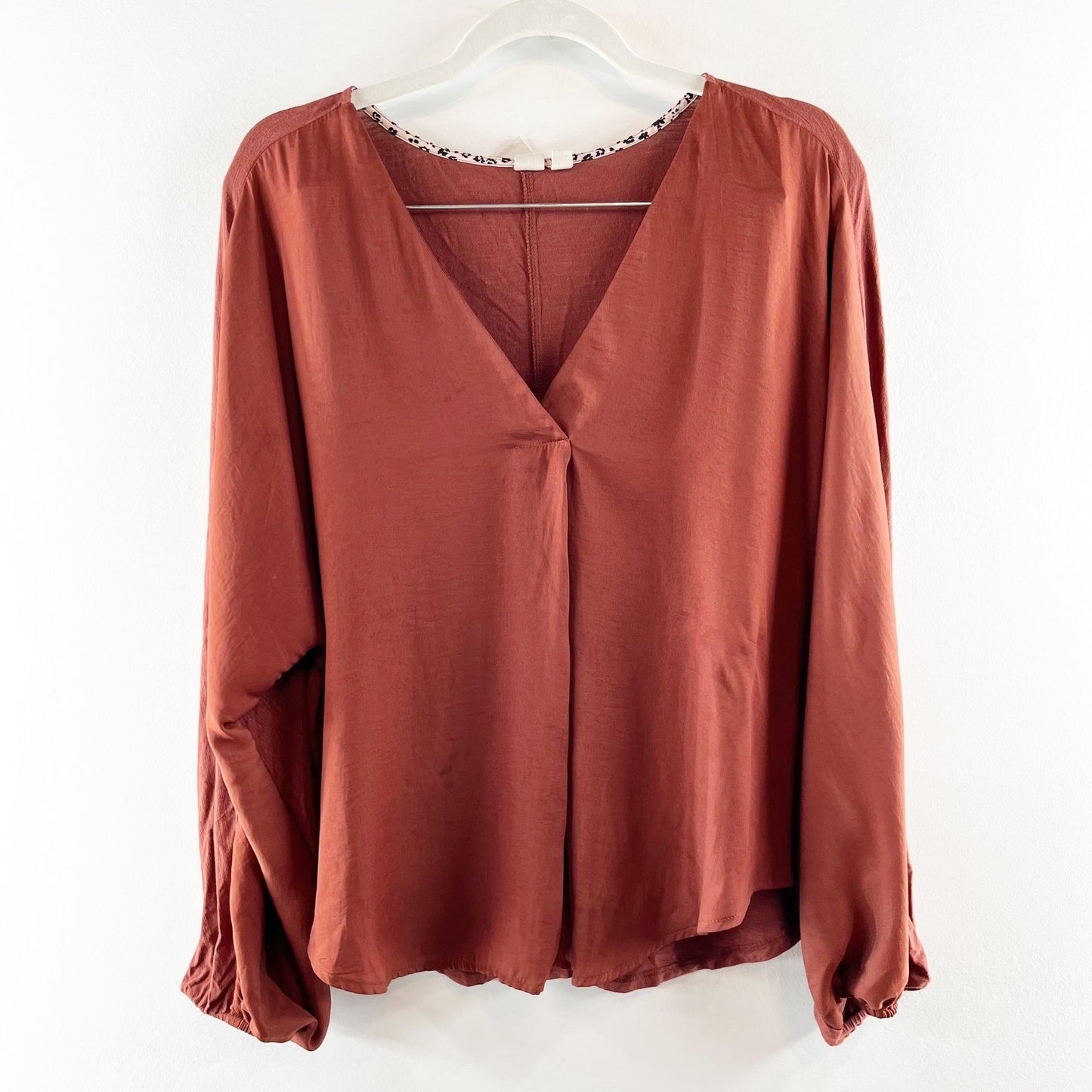 Anthropologie Dolan V Neck Long Sleeve Blouse Top Terracotta Rust Red Large