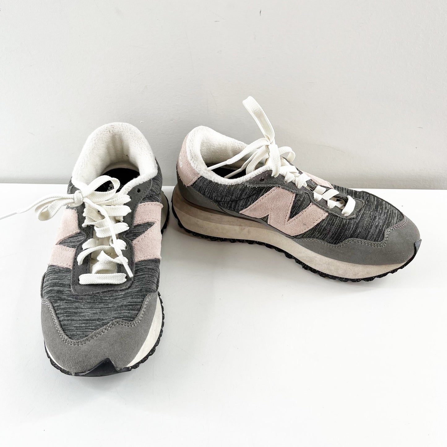 New Balance 237 Casual Lace Up Shoes Sneakers Gray Pink 7