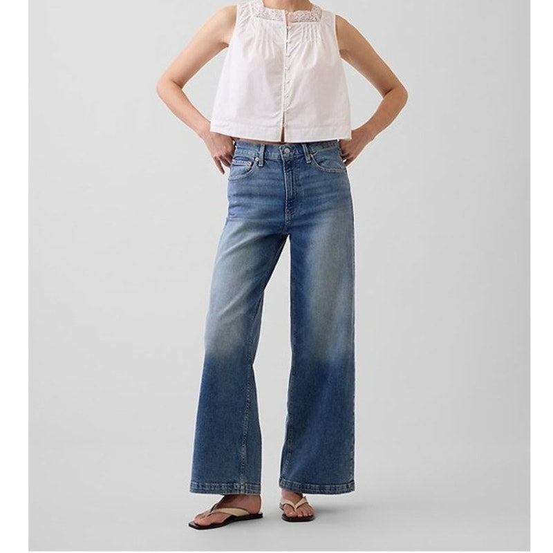 Gap Stride High Rise Medium Wash Denim Wide Leg Jeans Blue 27 / 4 Petite