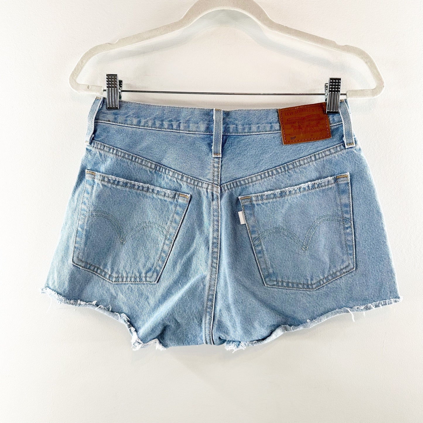 Levi's 501 Cutoff Button Fly Cotton Denim Jean Shorts Star Print Blue 27 / 4