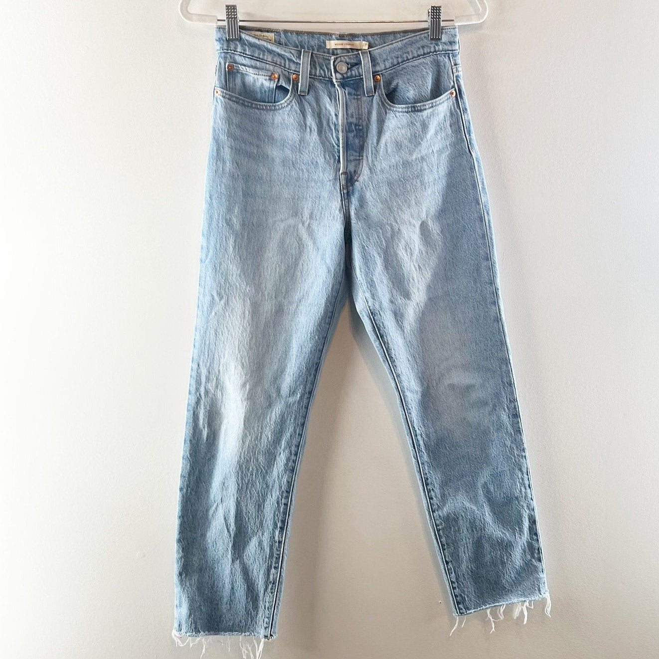 Levi's Wedgie Straight High Rise Ankle Jeans Raw Hem Light Wash Blue 27