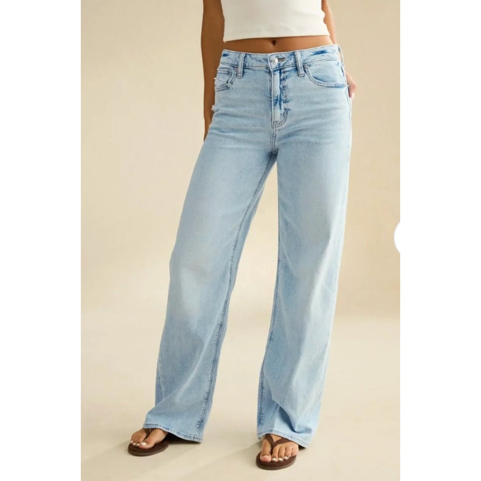 American Eagle Dreamy Drape Super High Rise Baggy Wide Leg Jeans Salt Air Blue 8