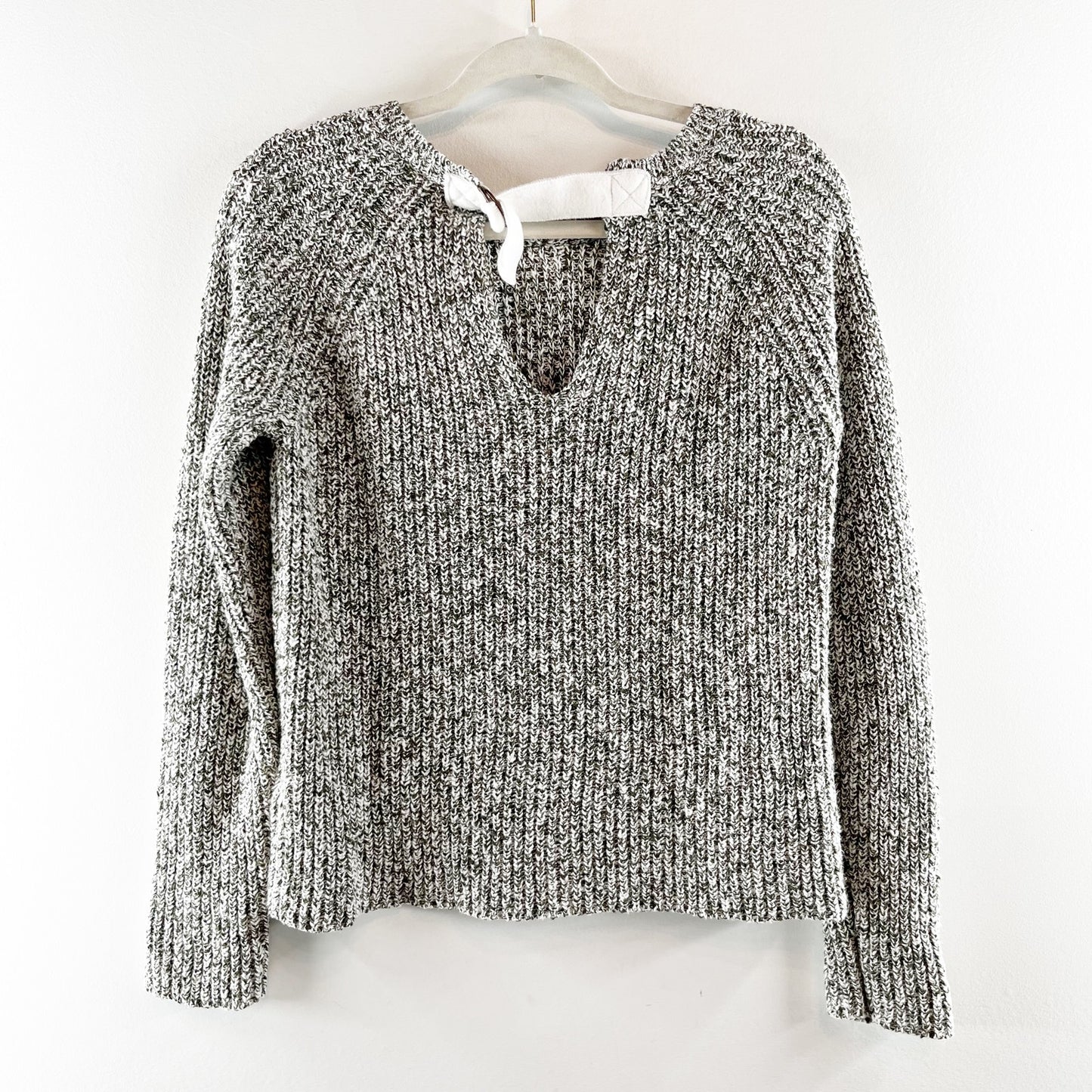 Lilla P Long Sleeve V-Neck Pullover Sweater Marble Gray Medium