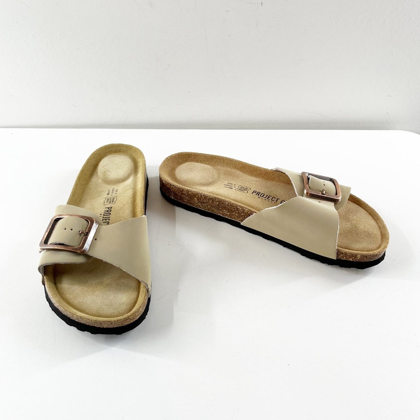 Birkenstock Madrid Big Buckle Nubuck Leather Slide Sandals Sandcastle Tan 8.5