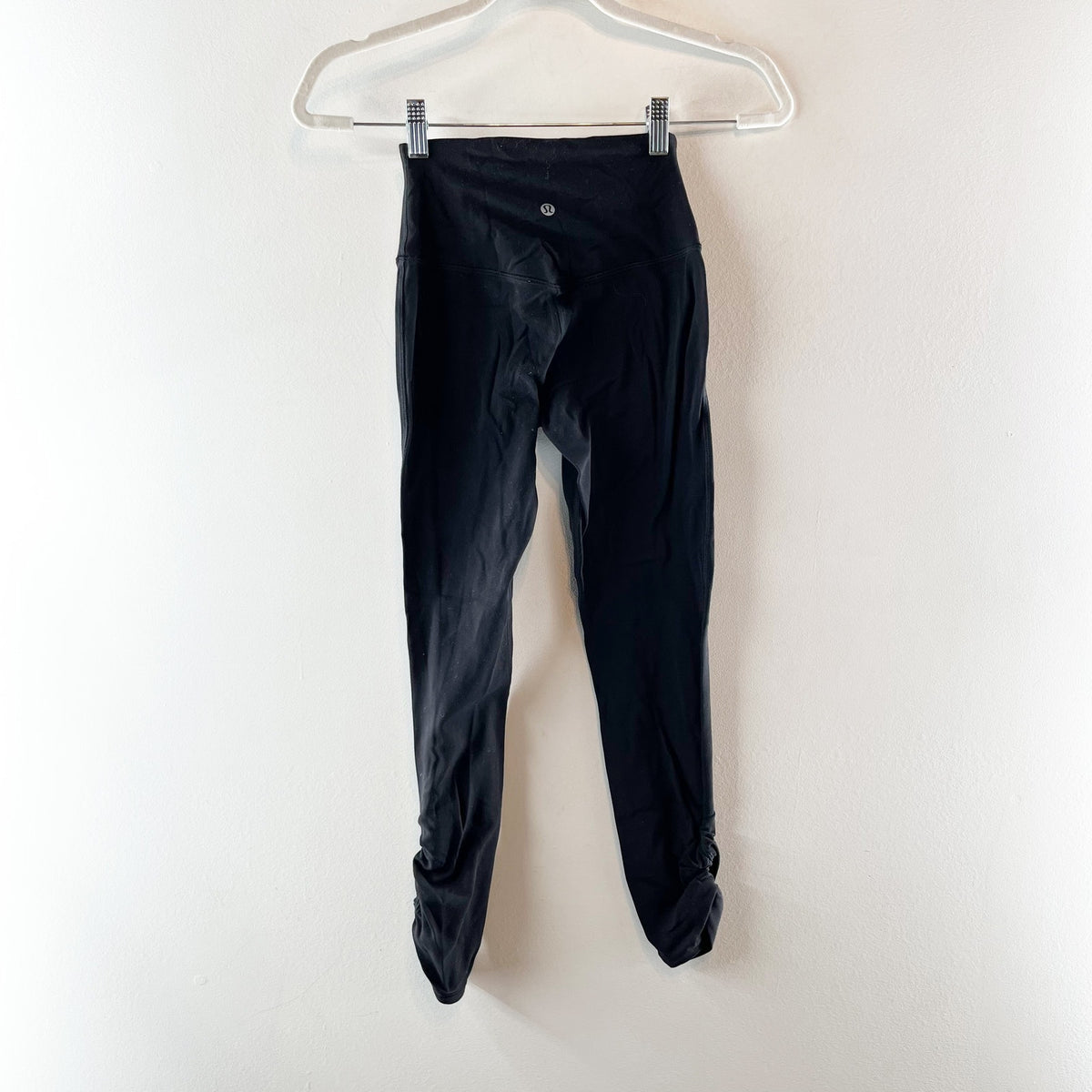 Lululemon Athletica Align Ruched Petal-Hem Tight Leggings 25" Black 2