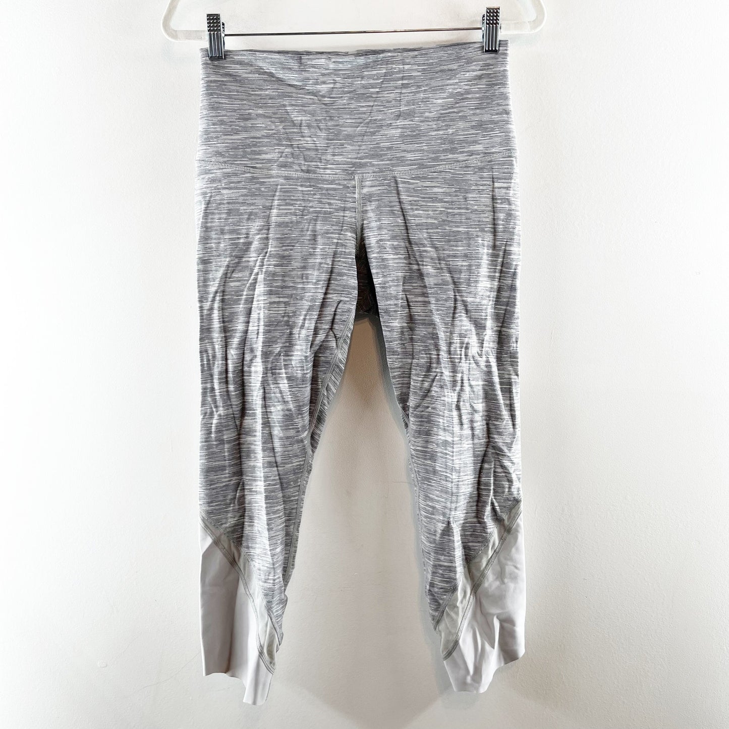 Lululemon Wunder Under Crop II Scallop 23" Wee Are From Space Silver Spoon Gray