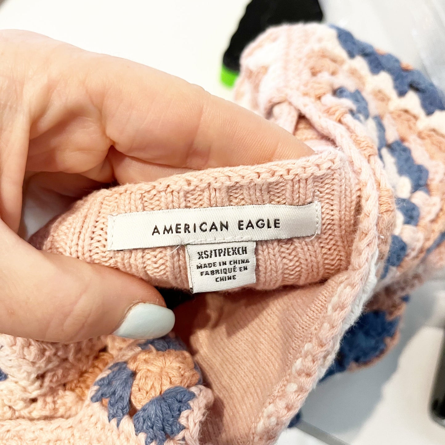 American Eagle Crochet Cropped Granny Square Tank Top Pink Blue XS