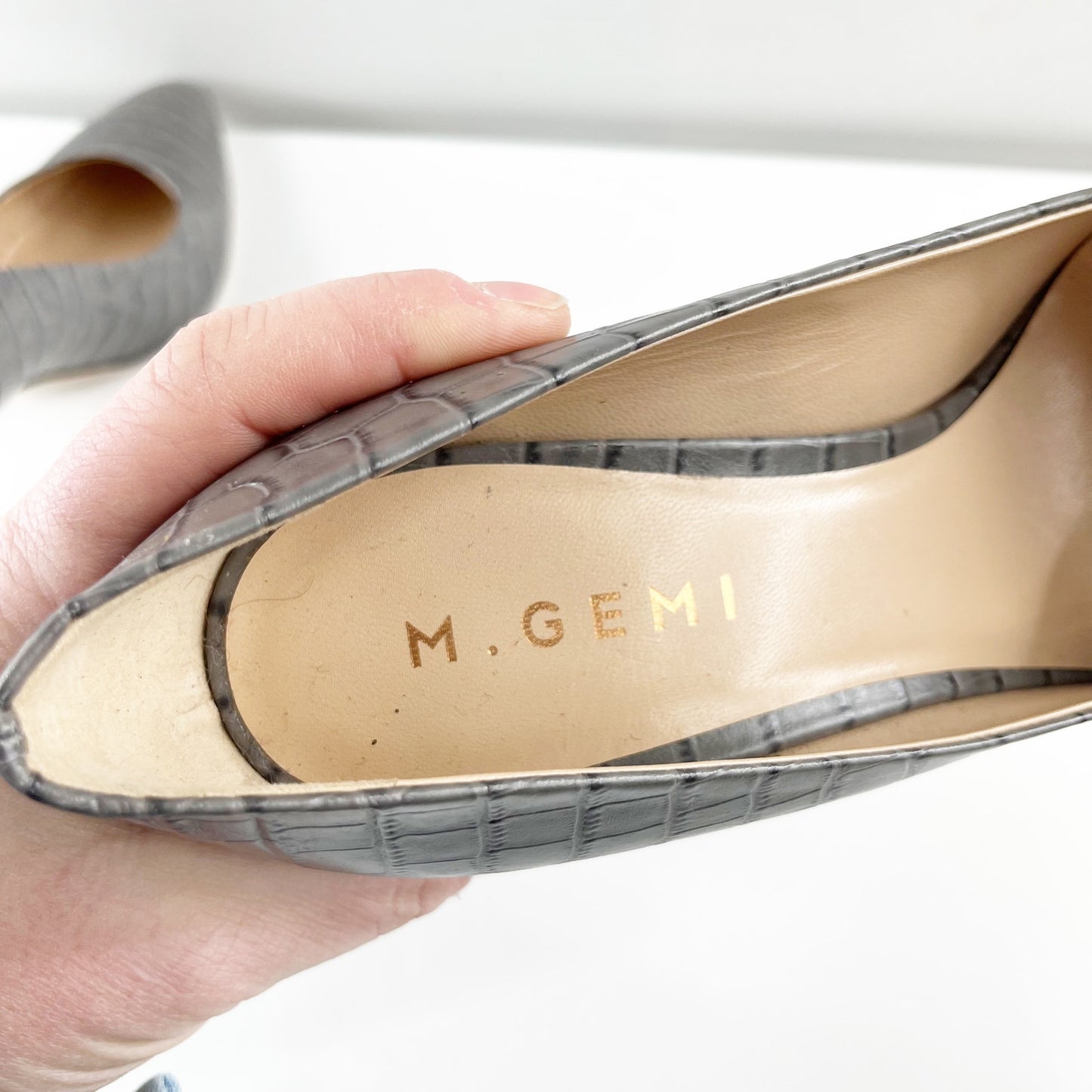 M. Gemi The Lustro Croco Heels Pumps Almond Toe Gray 36.5